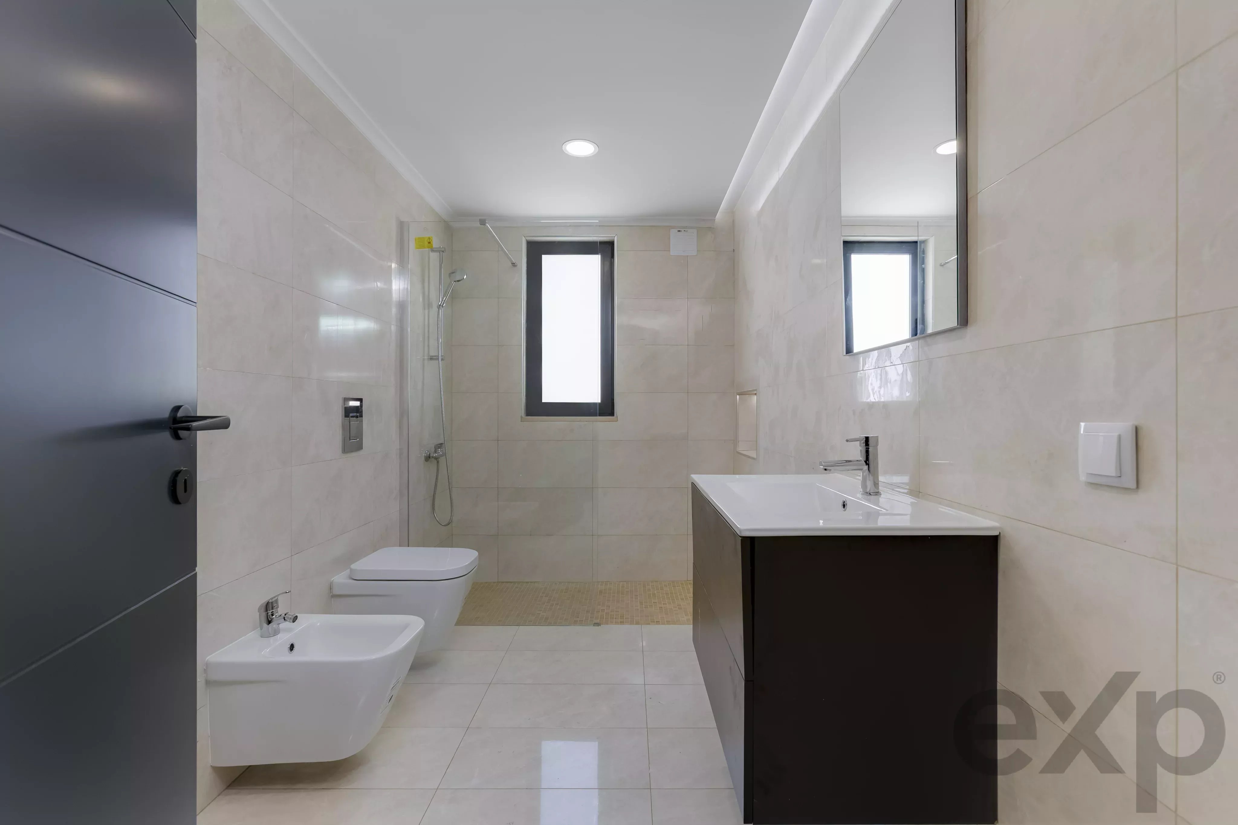 New Detached House with Private Pool, Just Steps from Meia Praia, Lagos 87275937 image 37