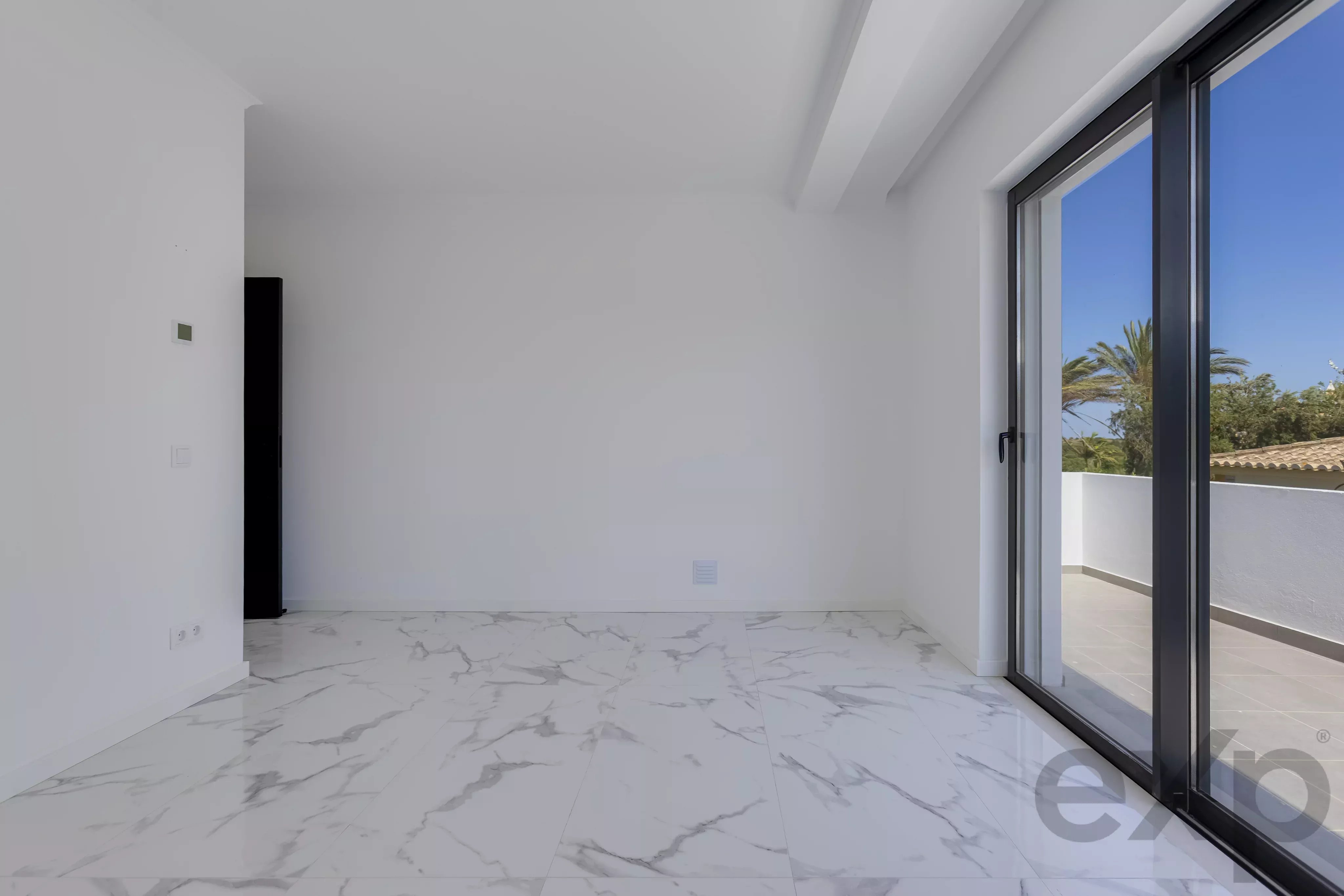 New Detached House with Private Pool, Just Steps from Meia Praia, Lagos 87275937 image 34