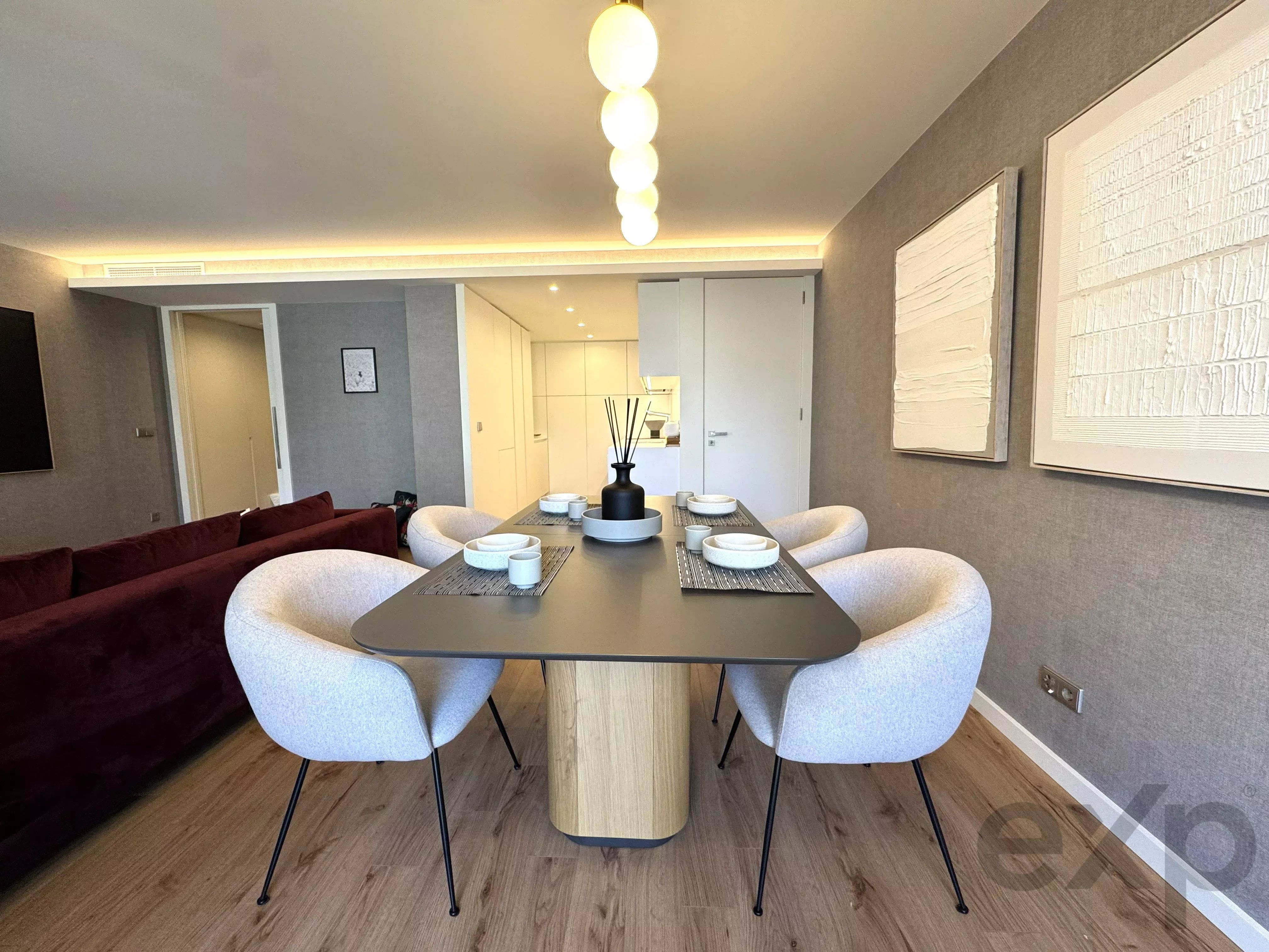 Apartamento para alugar em Porto, 132 m²