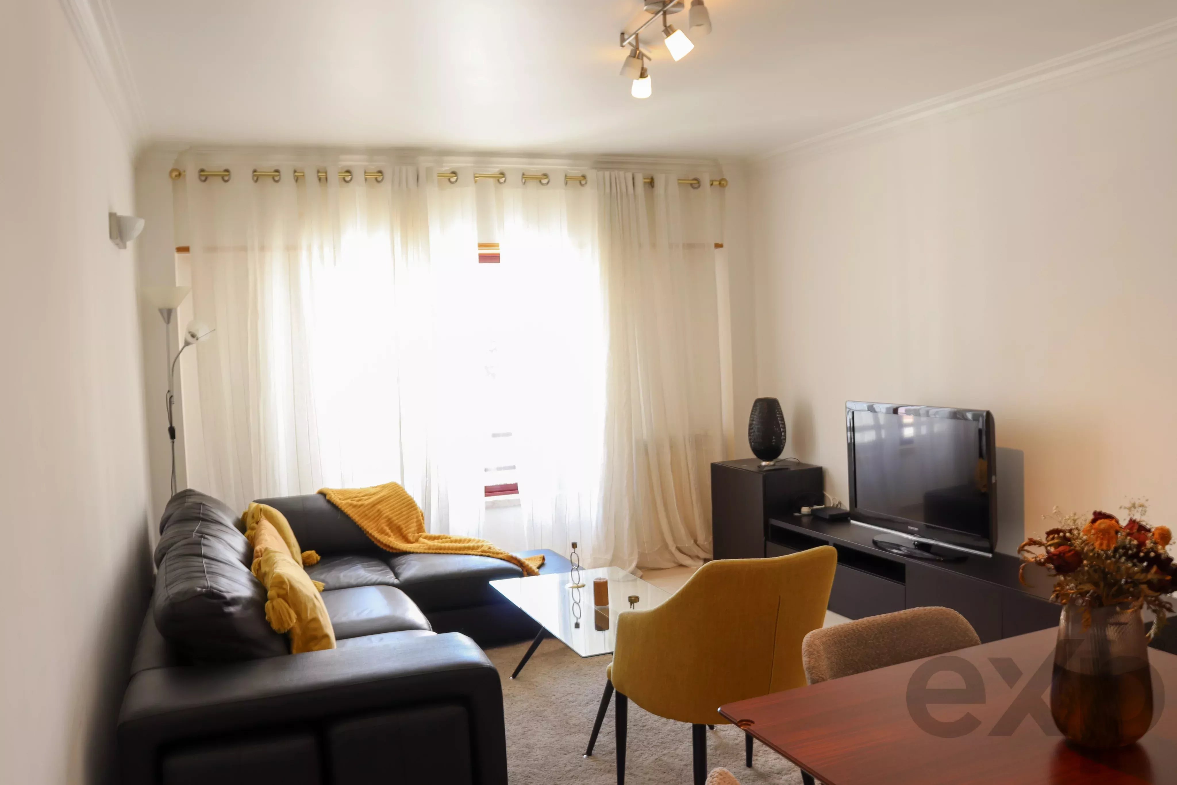 Apartamento para alugar em Ramada e Caneças, 95 m²