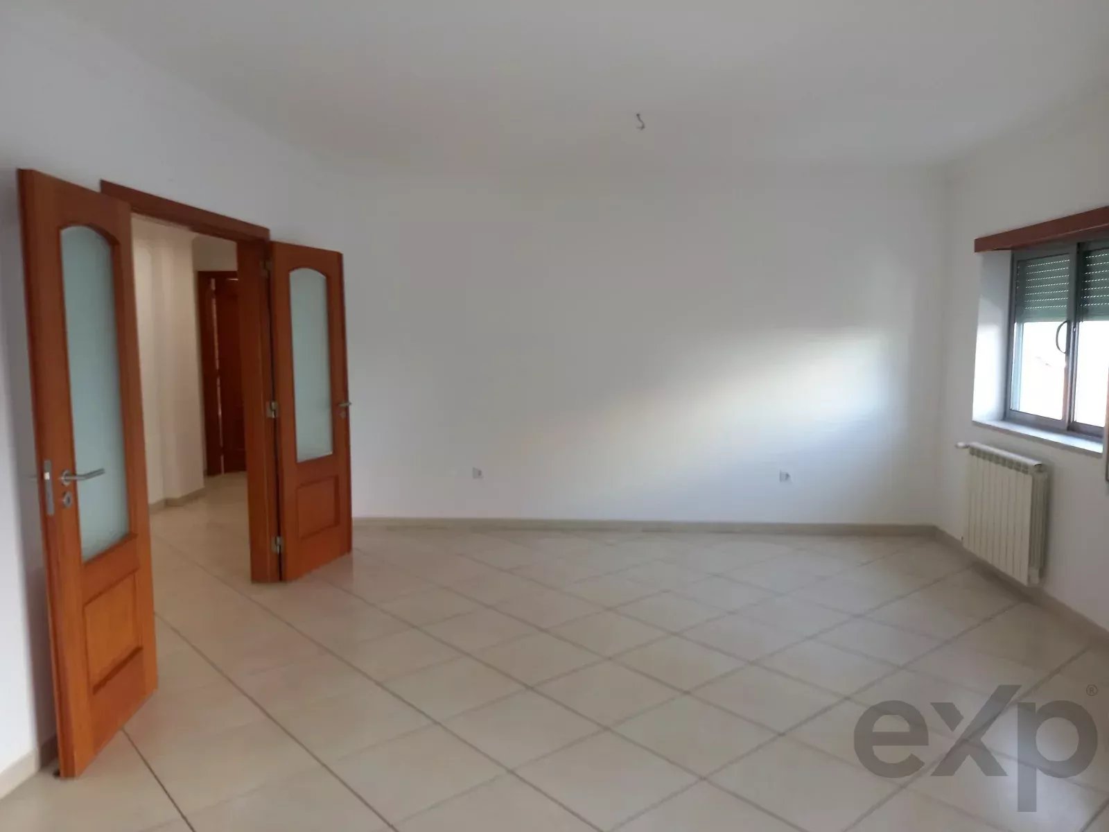 Apartamento T2 Remodelado na Baixa da Banheira – Conforto, Modernidade e Garagem Privativa e Arrecadação 87282355 image 10