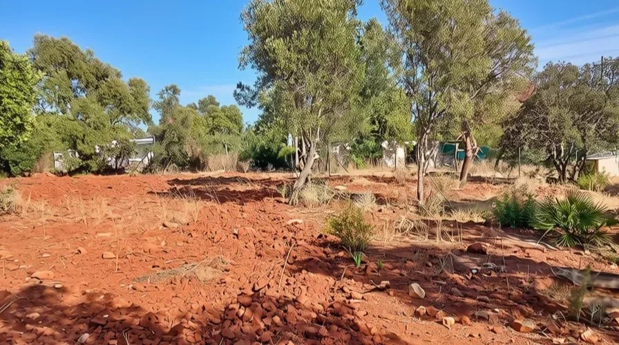 Terreno à venda em Faro (Sé e São Pedro), 4240 m²