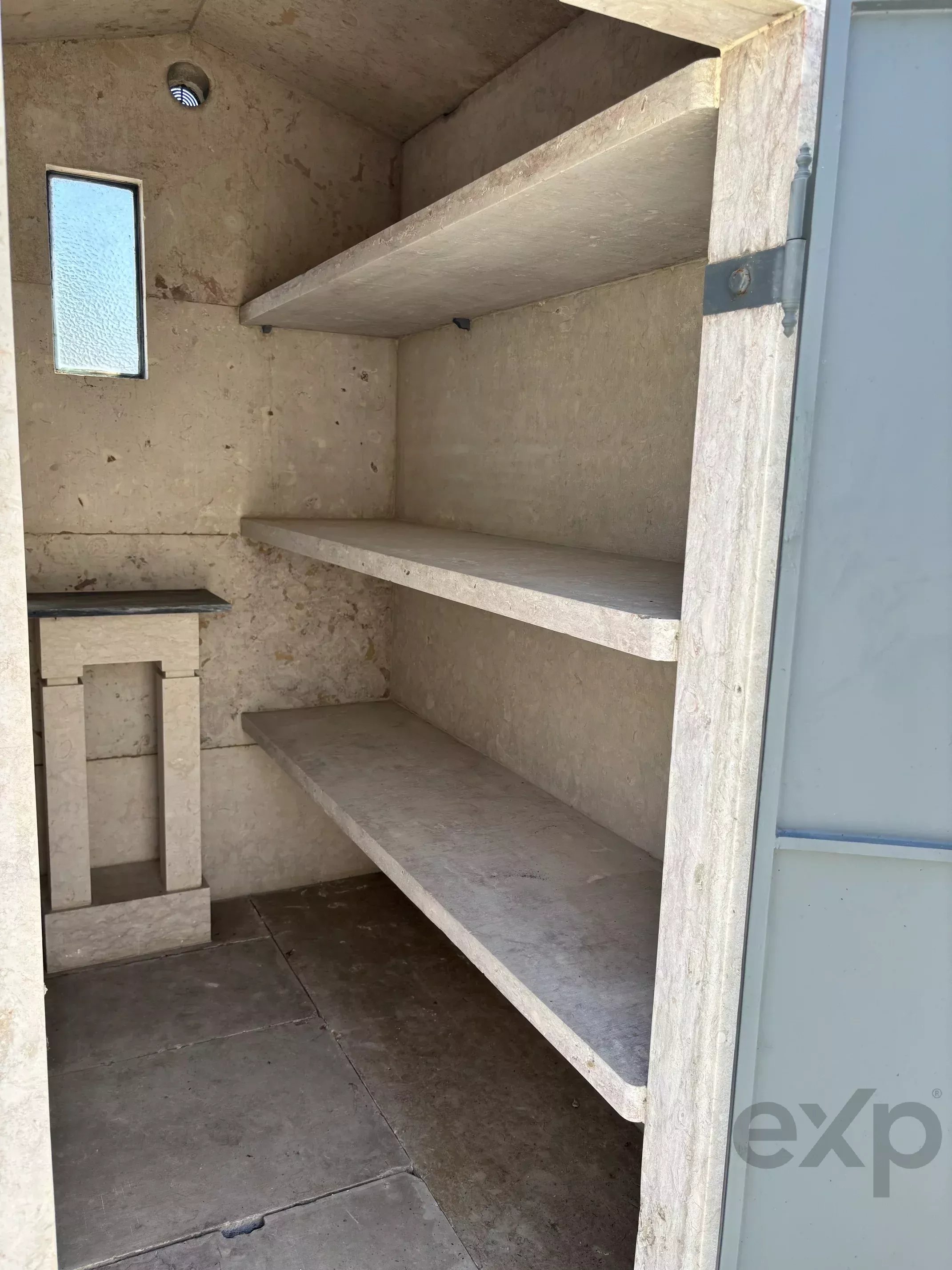 Armazéns à venda em Lisboa, Praça São João Bosco 568, 1350-297 Lisboa, 6 m²