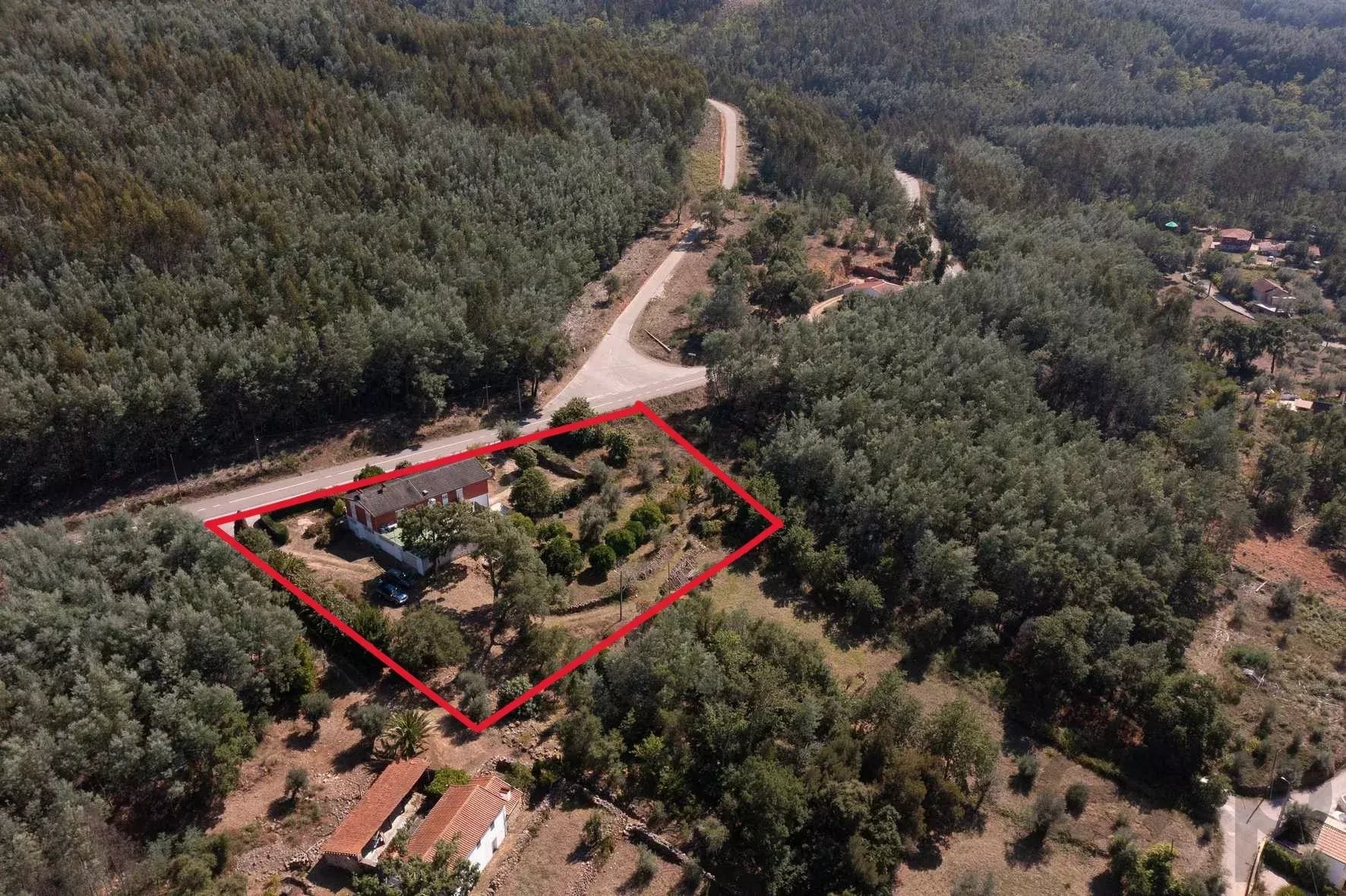 Moradia à venda em Serpins, Rua do Gandarinho 11, 3200-341 Serpins, 3257 m²