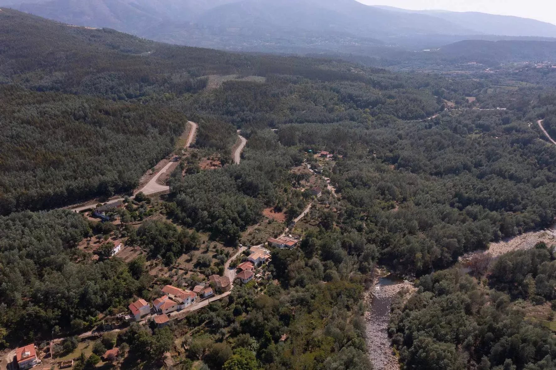 Moradia à venda em Serpins, Rua do Gandarinho 11, 3200-341 Serpins, 3257 m²