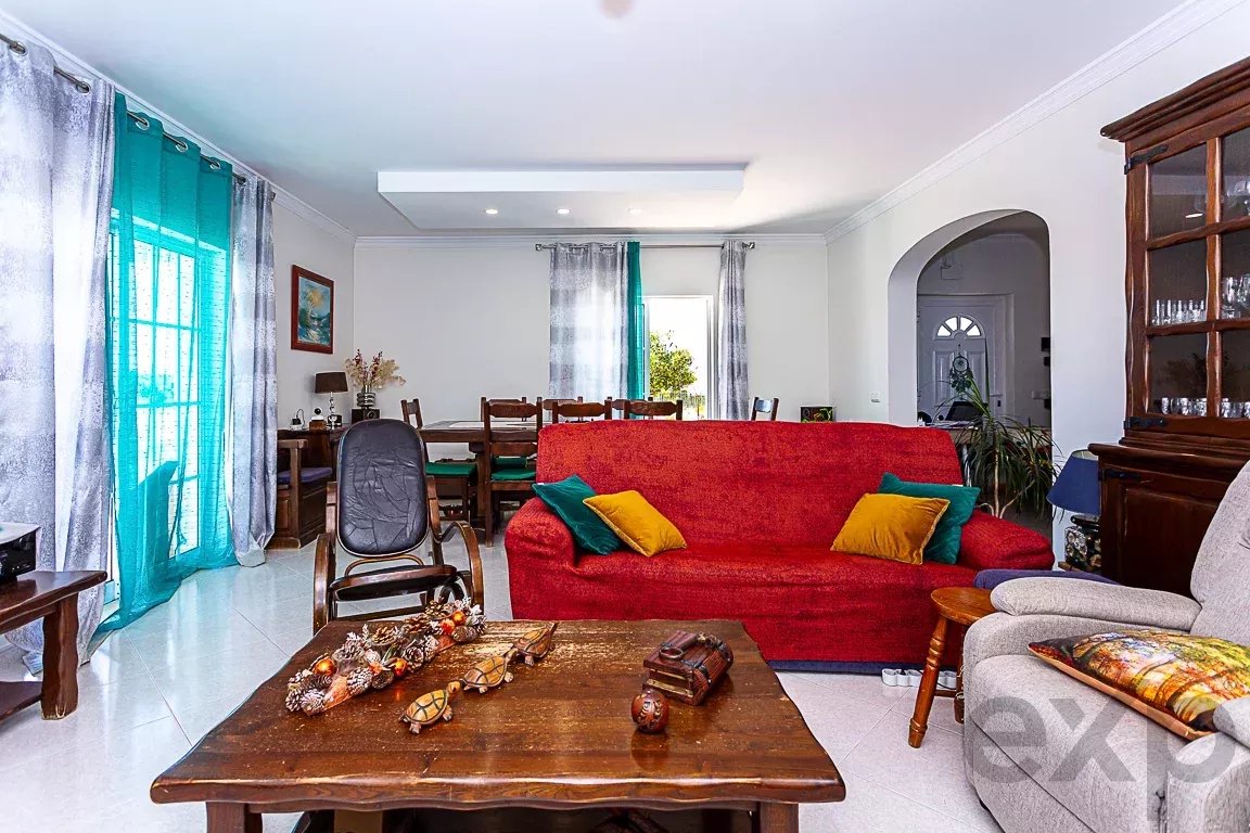 Moradia à venda em Luz de Tavira e Santo Estêvão, Amaro Gonçalves, 8800-120 Luz de Tavira e Santo Estêvão, 184 m²