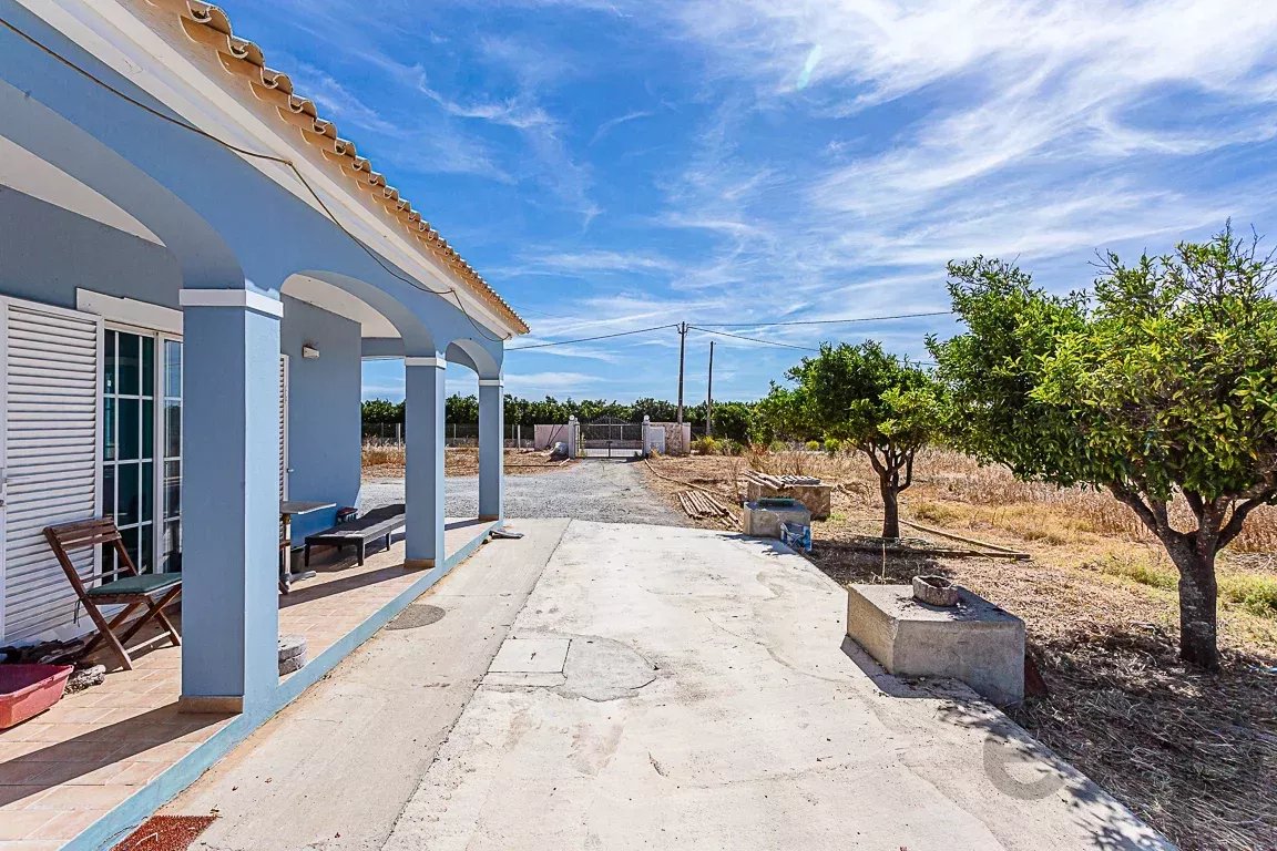 Luz de Tavira (Algarve) Moradia T4 com Terreno de 8.400m² 87301254 image 36