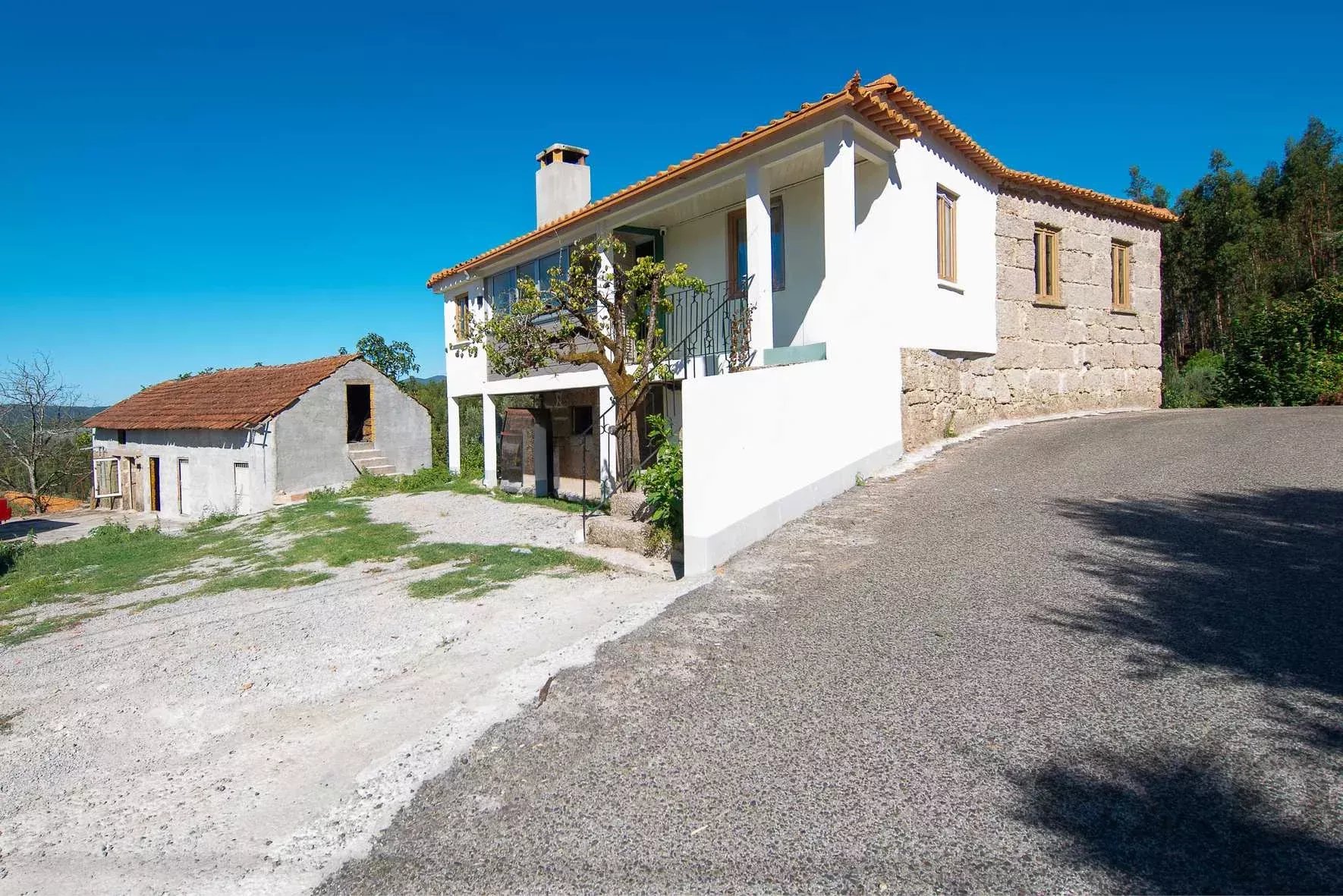 Moradia for sale in Dardavaz, Rua da Capela 89, 3460-055 Dardavaz, 5431 m²
