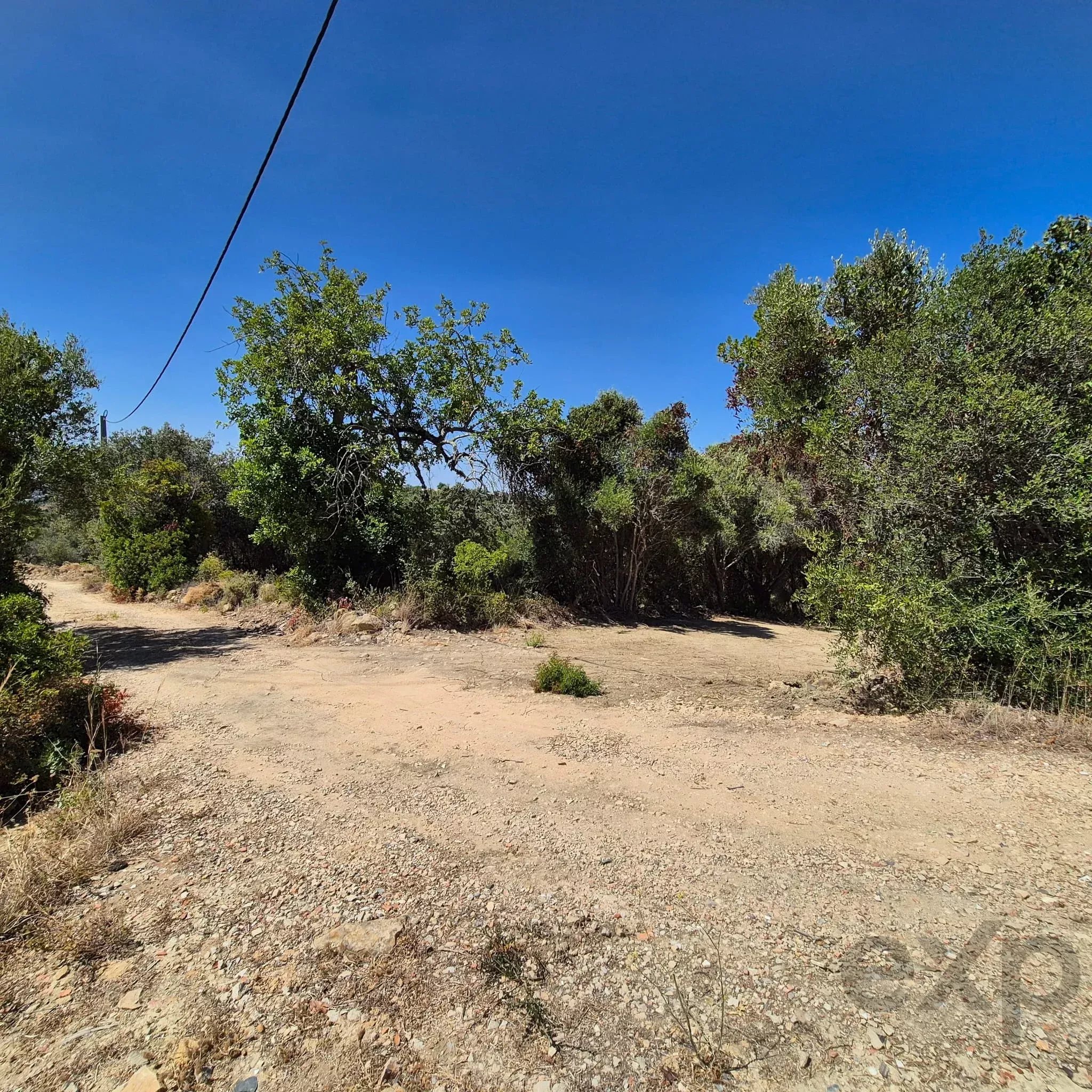 Terreno à venda em Conceição e Estoi, 697 m²