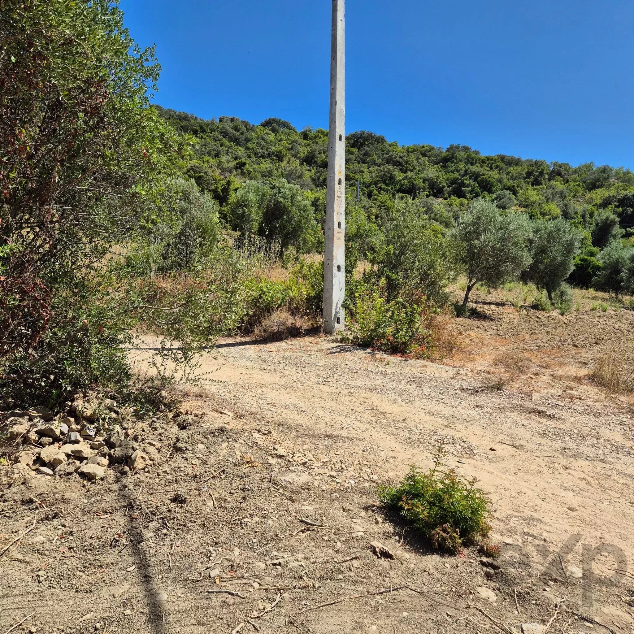 Terreno à venda em Conceição e Estoi, 697 m²