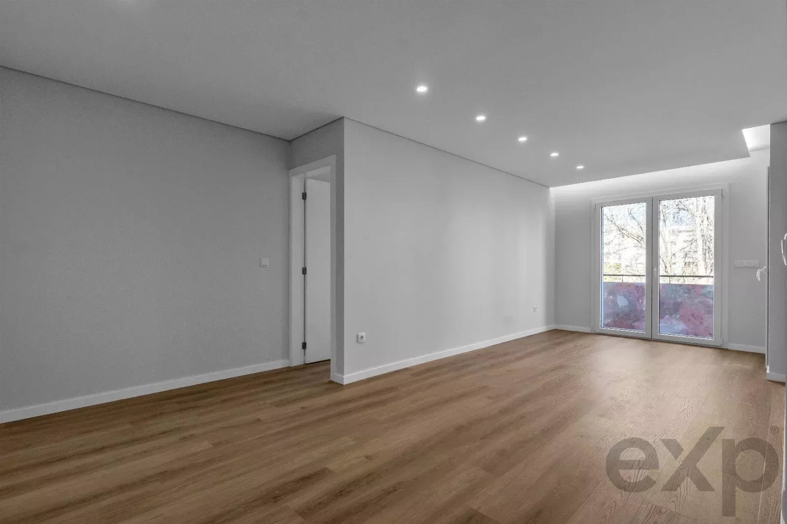 Apartamento para alugar em Vila Nova De Gaia, Largo Soares dos Reis 4, 4400-000 Vila Nova De Gaia, 96 m²