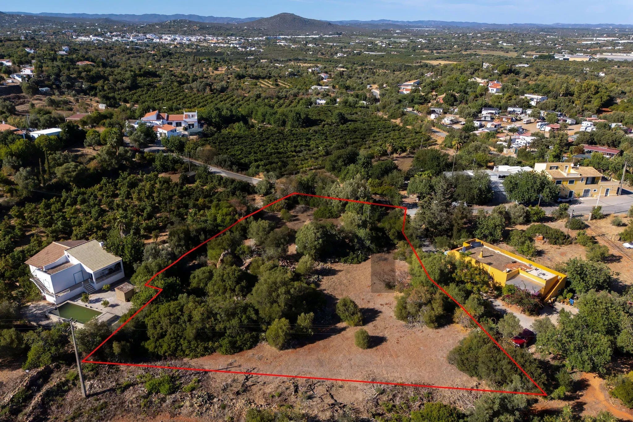 Terreno com Ruína e Projeto Aprovado para um T4 com vistas para o mar 87331594 image 10