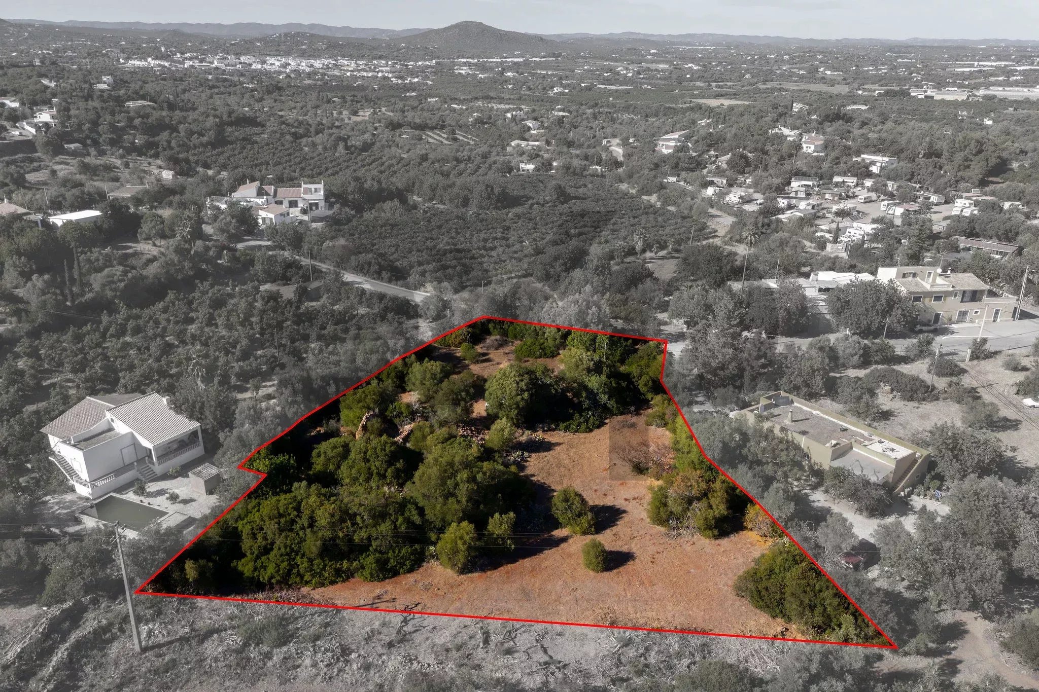 Terreno com Ruína e Projeto Aprovado para um T4 com vistas para o mar 87331594 image 9