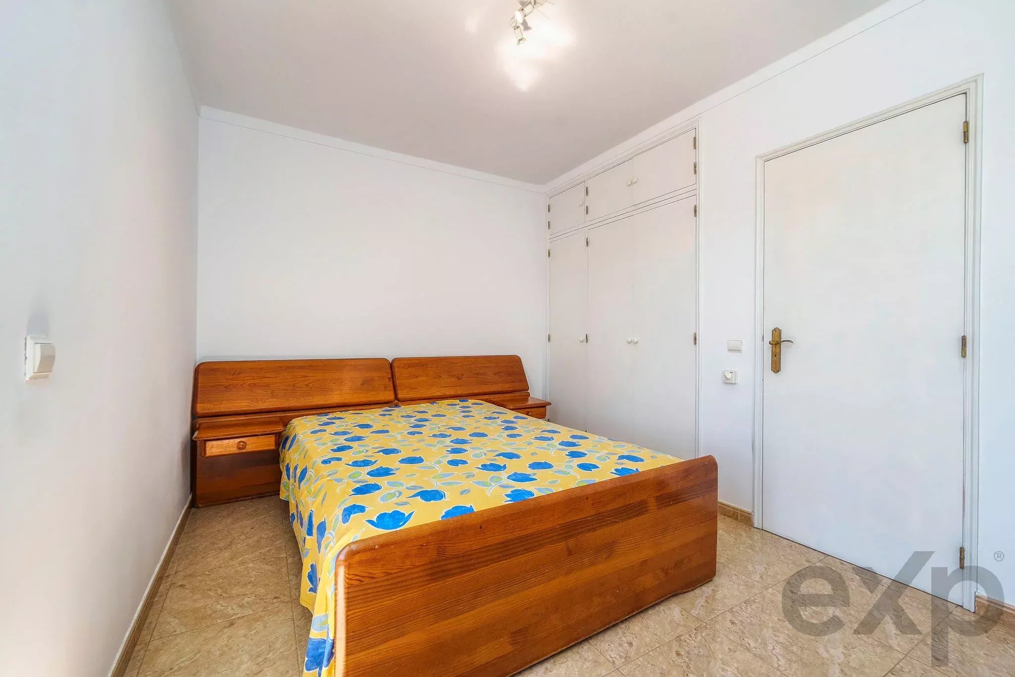 Moradia T2+1 com quintal e terraços com vista mar em Olhão, junto à Ria Formosa! 87332254 image 18