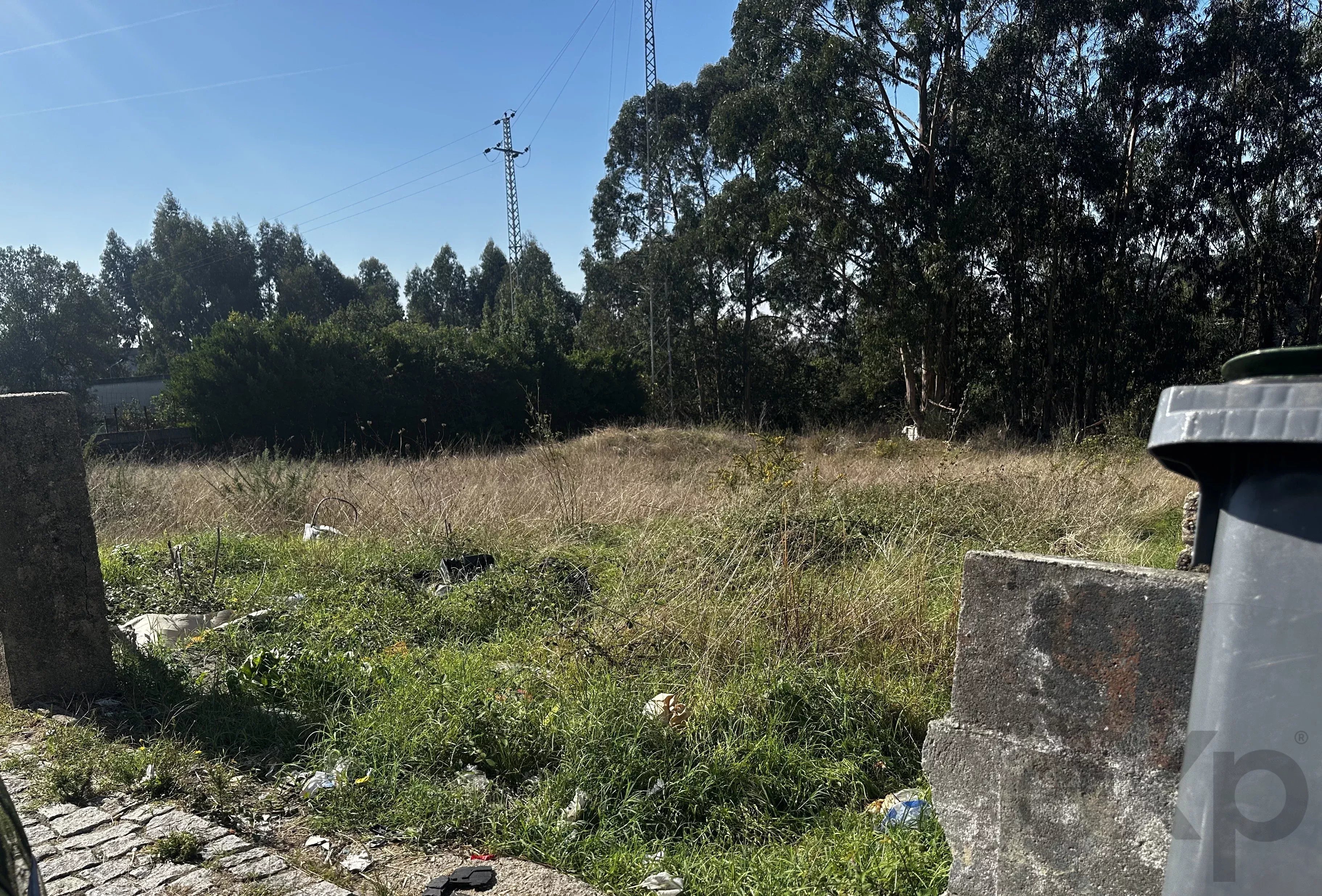 Terreno à venda em Cidade da Maia, 2705 m²