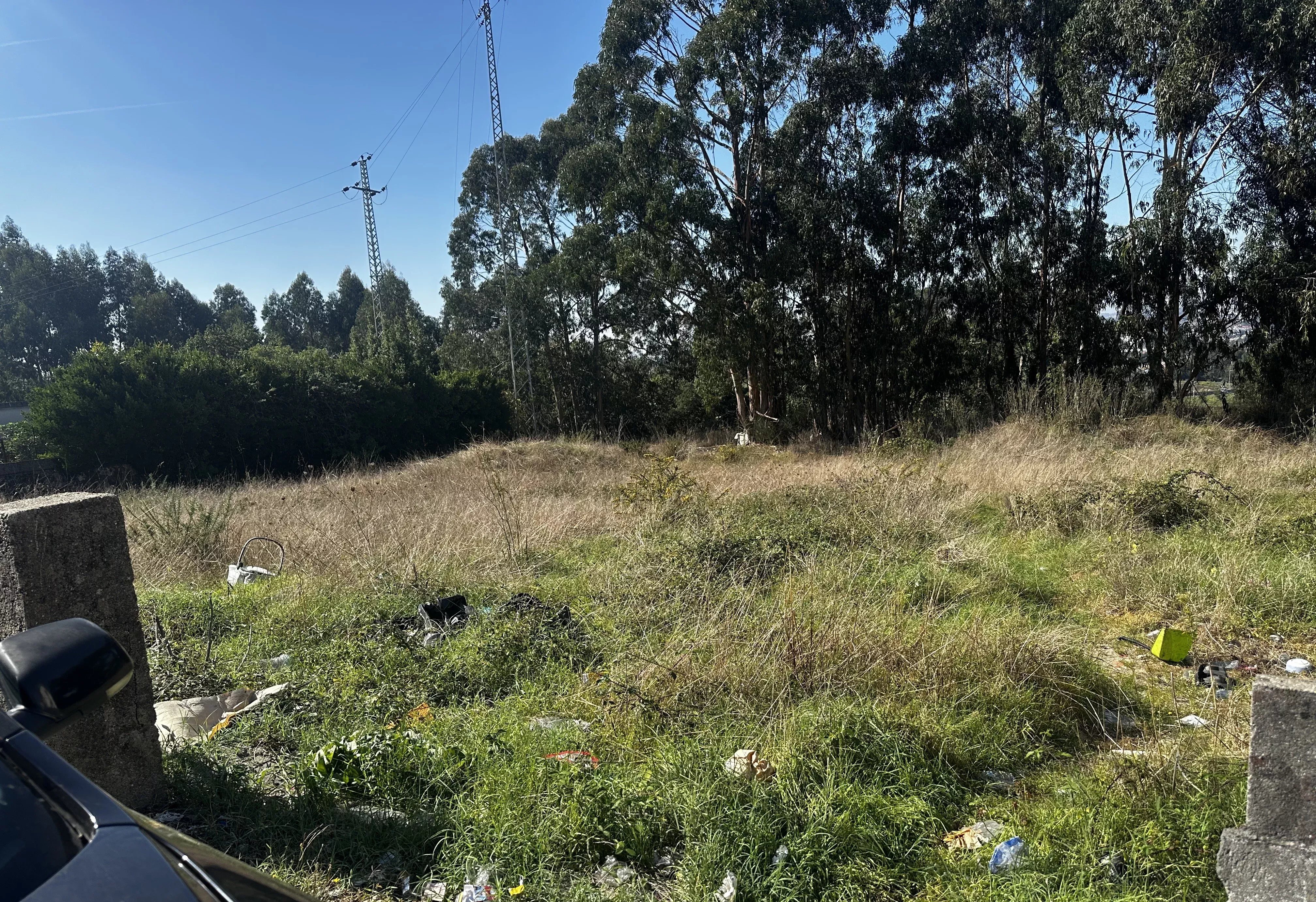 Terreno à venda em Cidade da Maia, 2705 m²