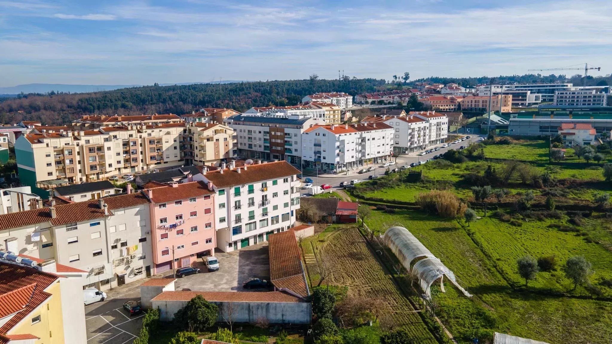 Garagem/Lugar de estacionamento para alugar em Tondela e Nandufe, 16 m²
