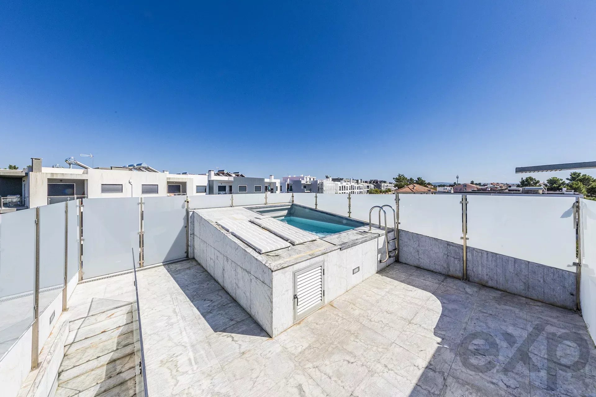 Moradia de Luxo T3 com piscina / Fernão Ferro-Setubal 87335233 image 41