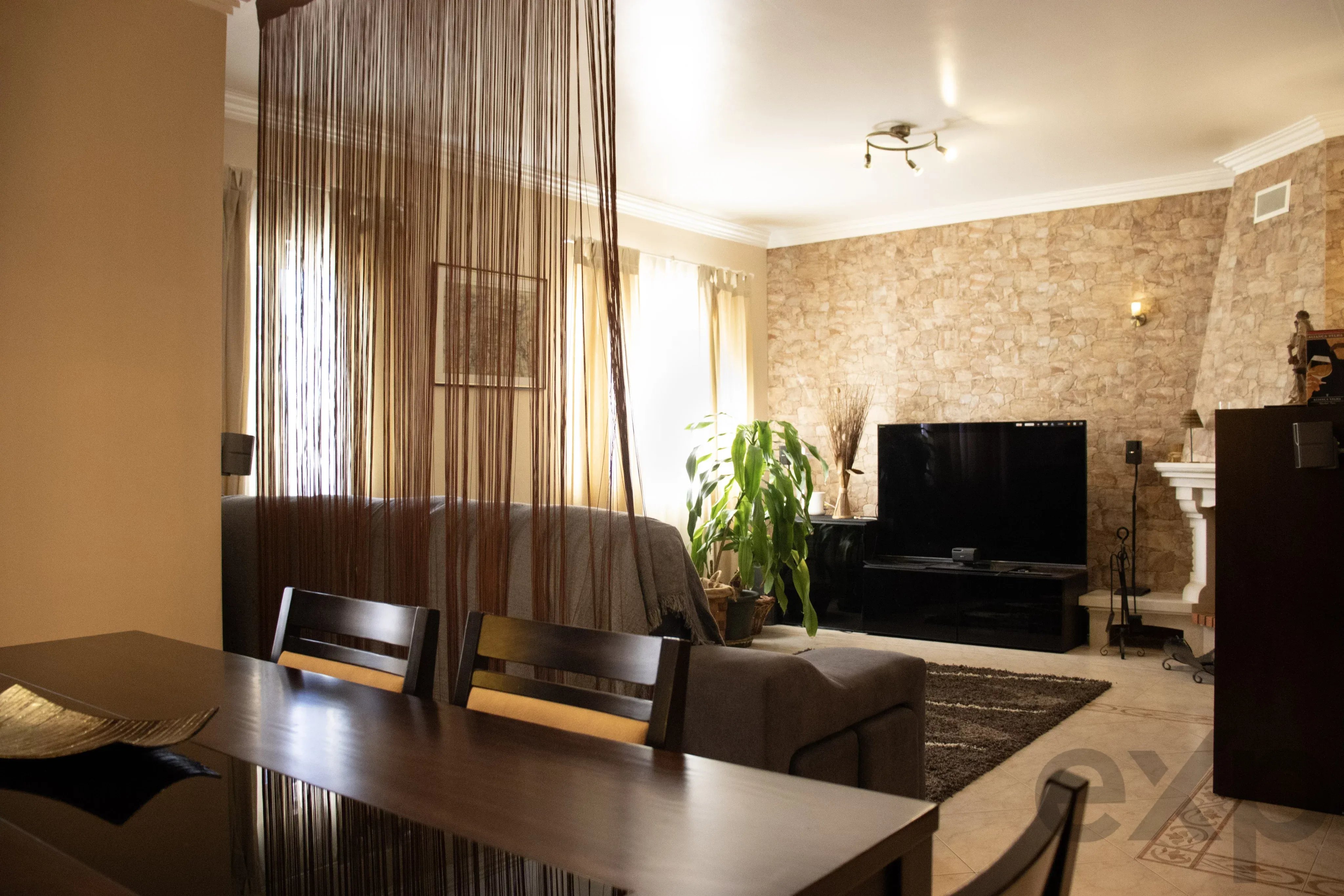 Moradia Geminada T4 em Varge Mondar, Rio de Mouro 87350876 image 7