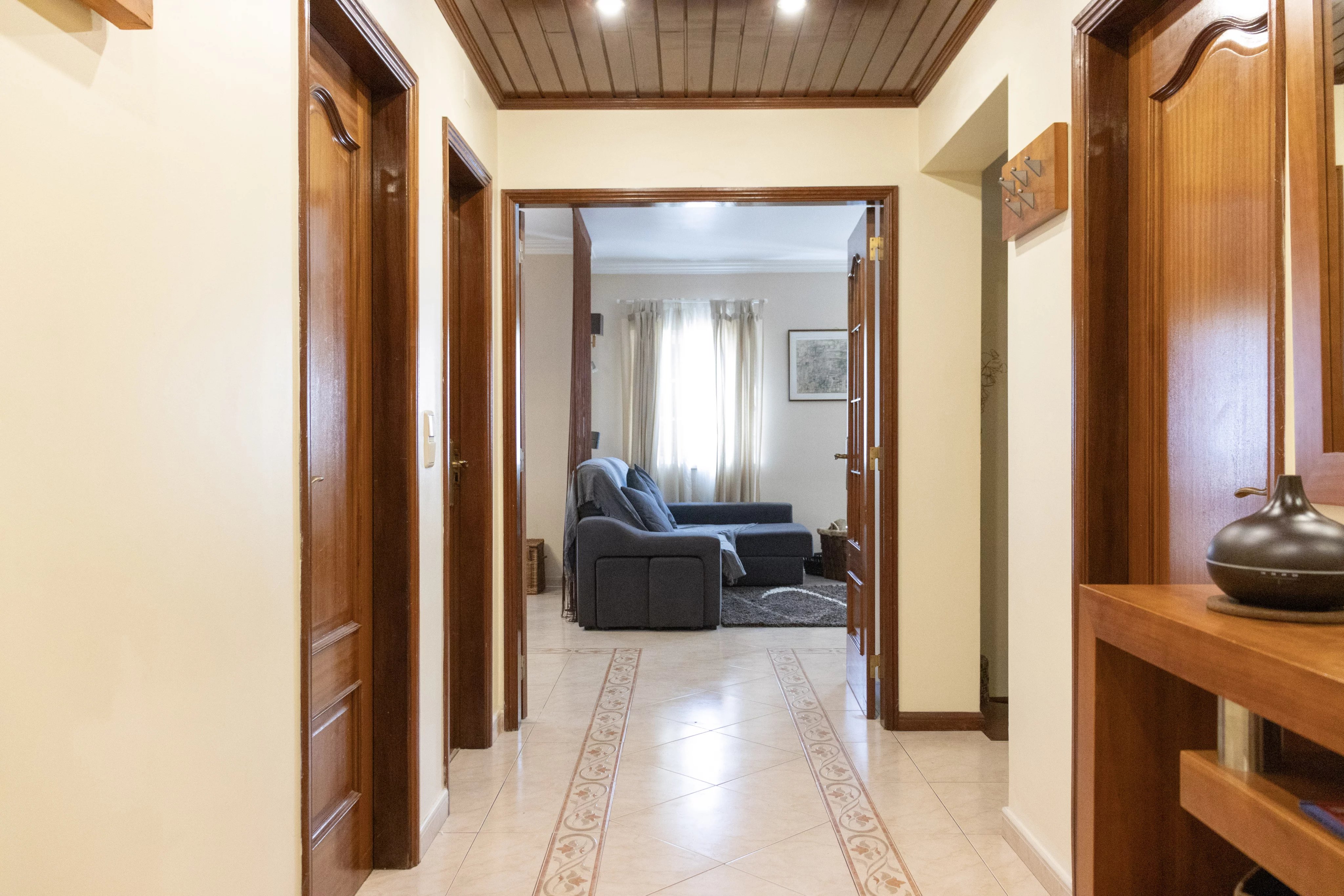 Residential House for sale in Rio de Mouro, 226 m²