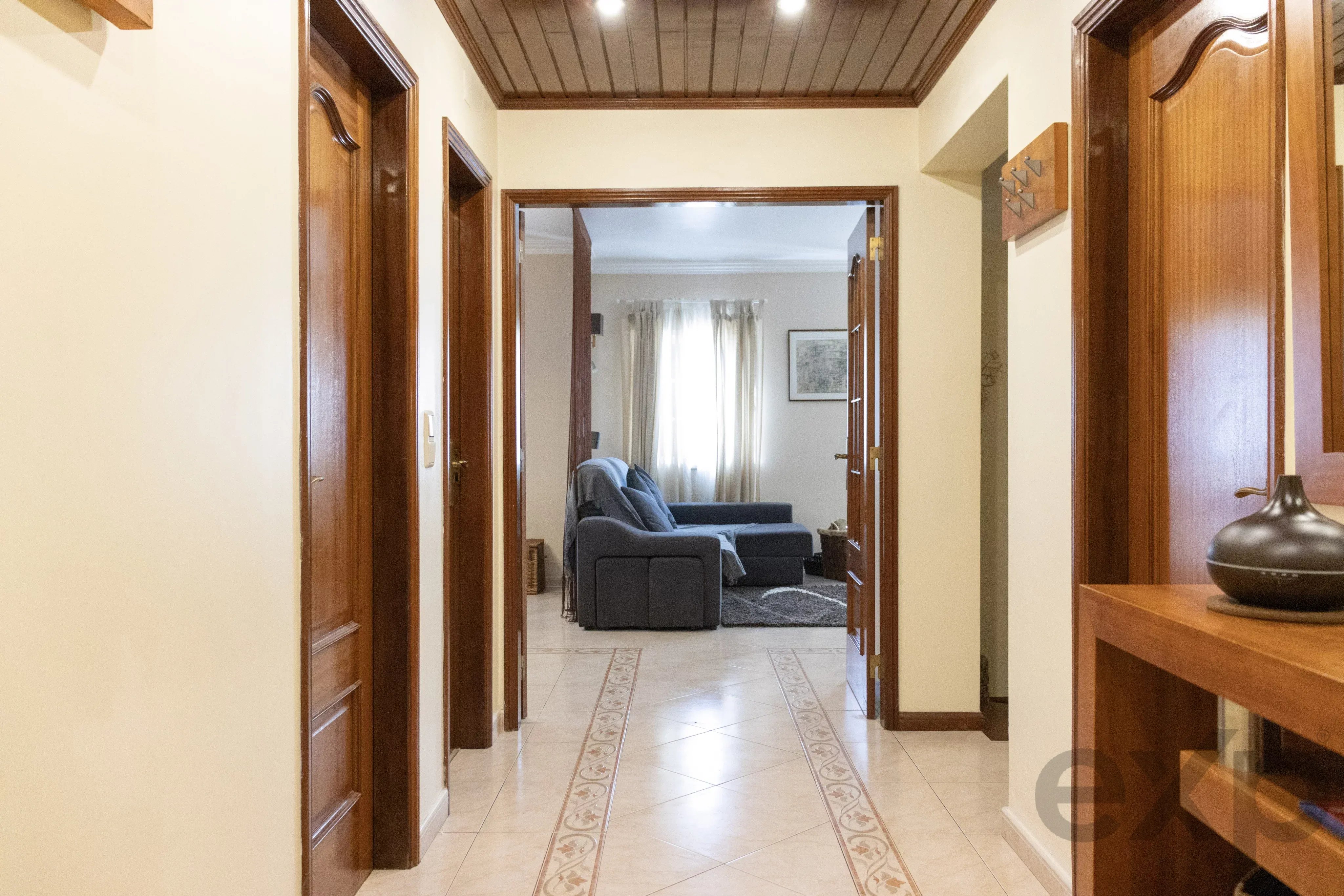 Moradia Geminada T4 em Varge Mondar, Rio de Mouro 87350876 image 5