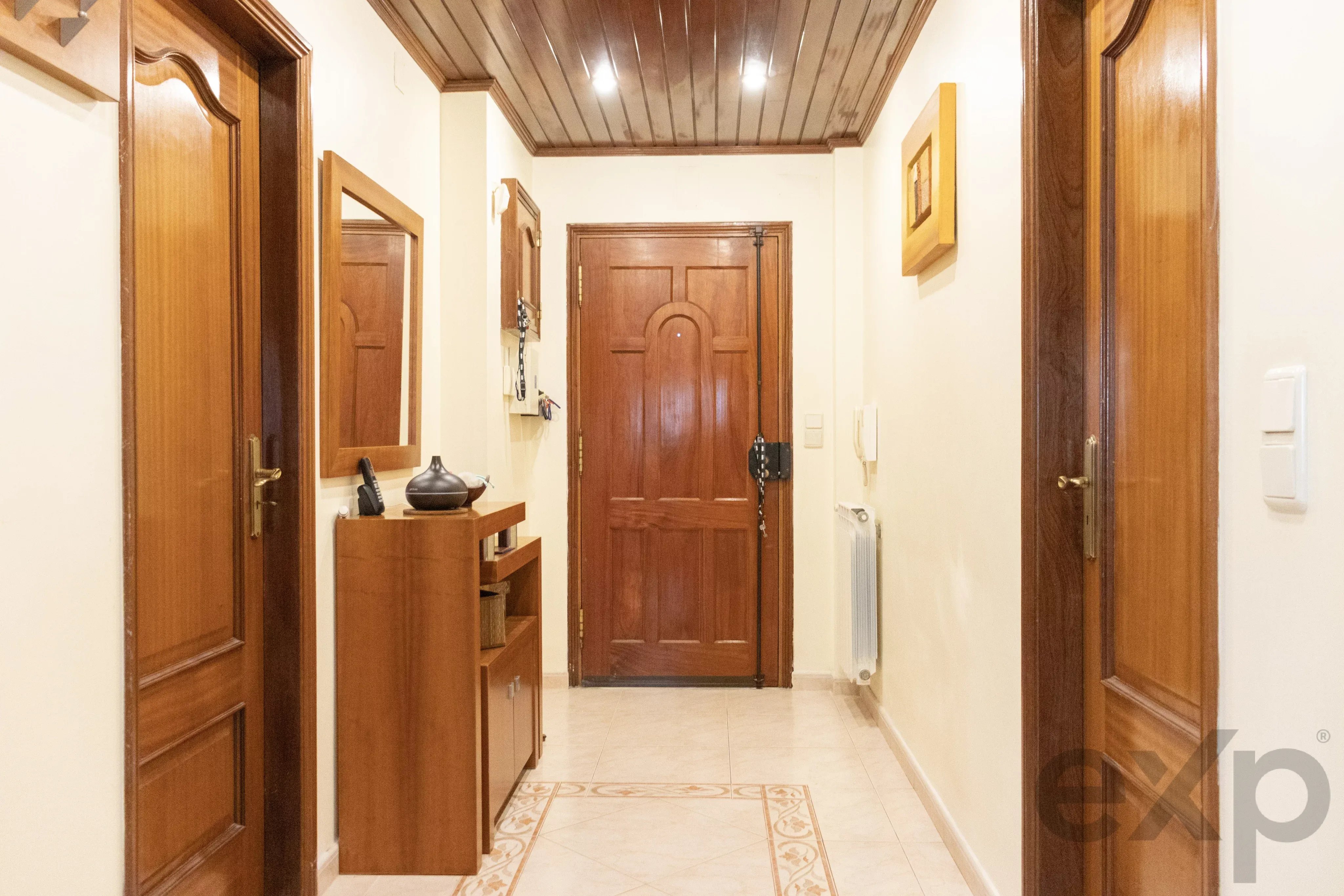 Moradia Geminada T4 em Varge Mondar, Rio de Mouro 87350876 image 4