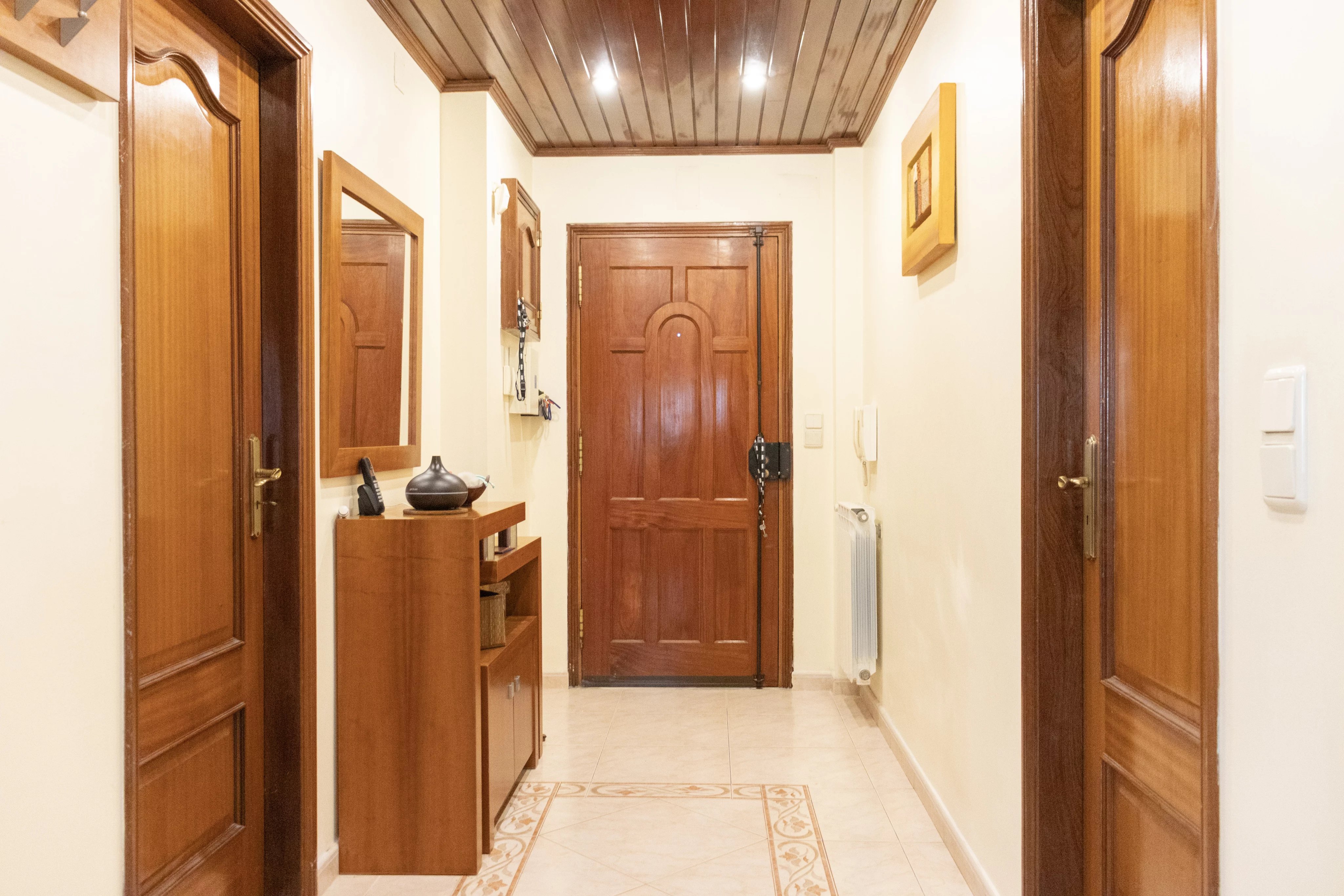 Residential House for sale in Rio de Mouro, 226 m²