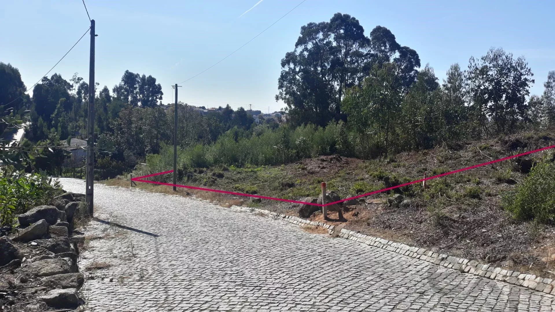 Terreno for sale in Canelas, 2240 m²