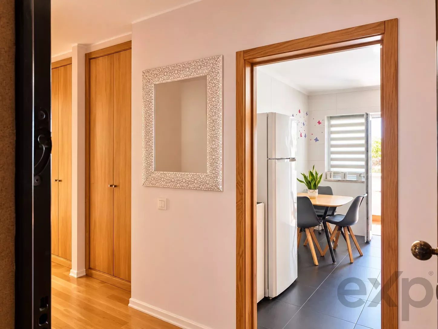Apartamento T2 espaçoso e luminoso em condomínio fechado com piscina, estacionamento privativo 87359054 image 10