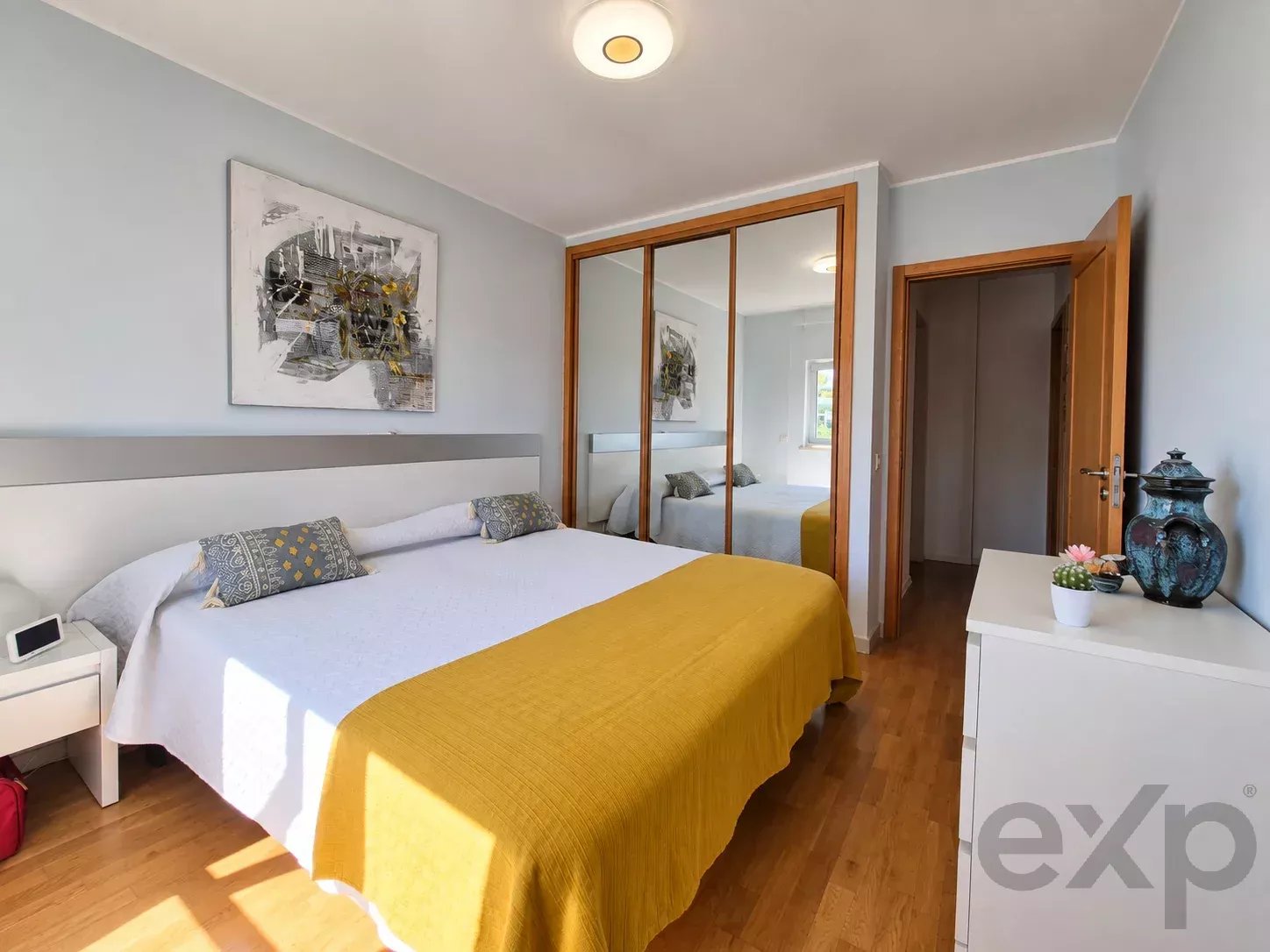 Apartamento T2 espaçoso e luminoso em condomínio fechado com piscina, estacionamento privativo 87359054 image 24