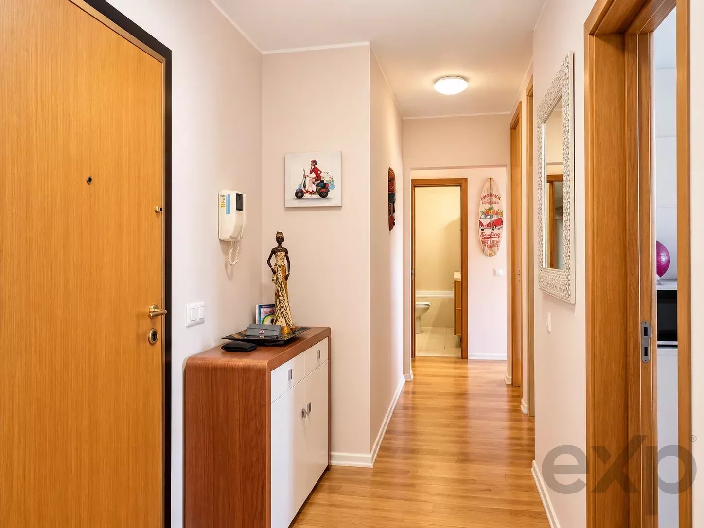 Apartamento T2 espaçoso e luminoso em condomínio fechado com piscina, estacionamento privativo 87359054 image 9