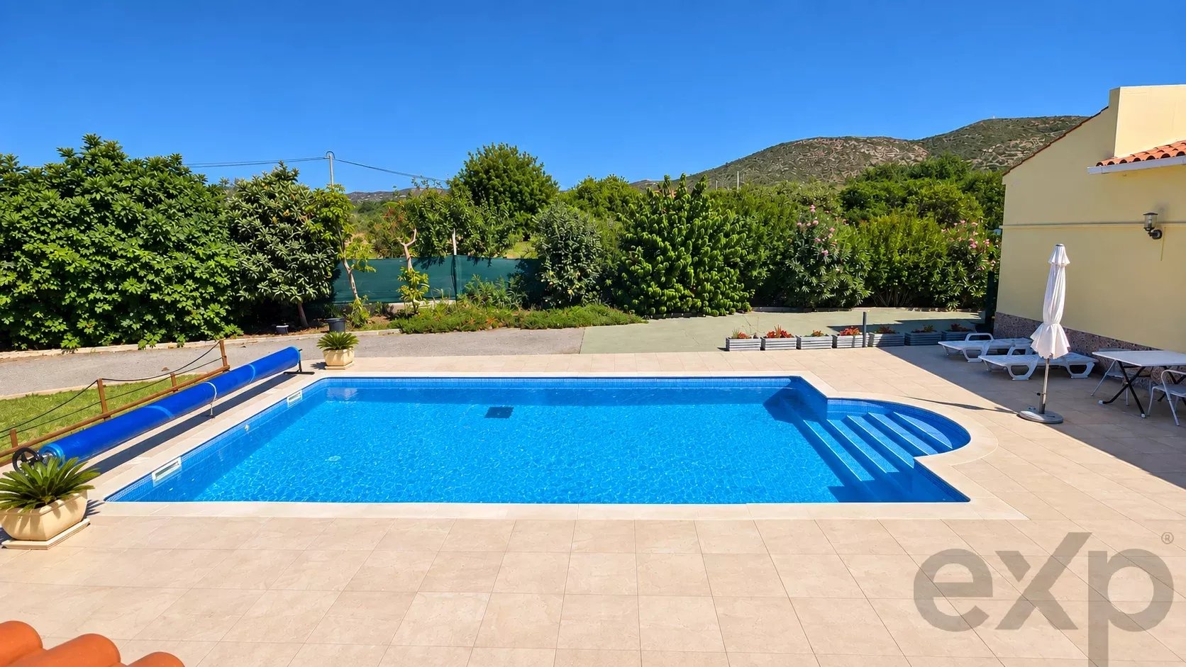 Moradia T4 com piscina em lote de 1.640 m² 87363110 image 24