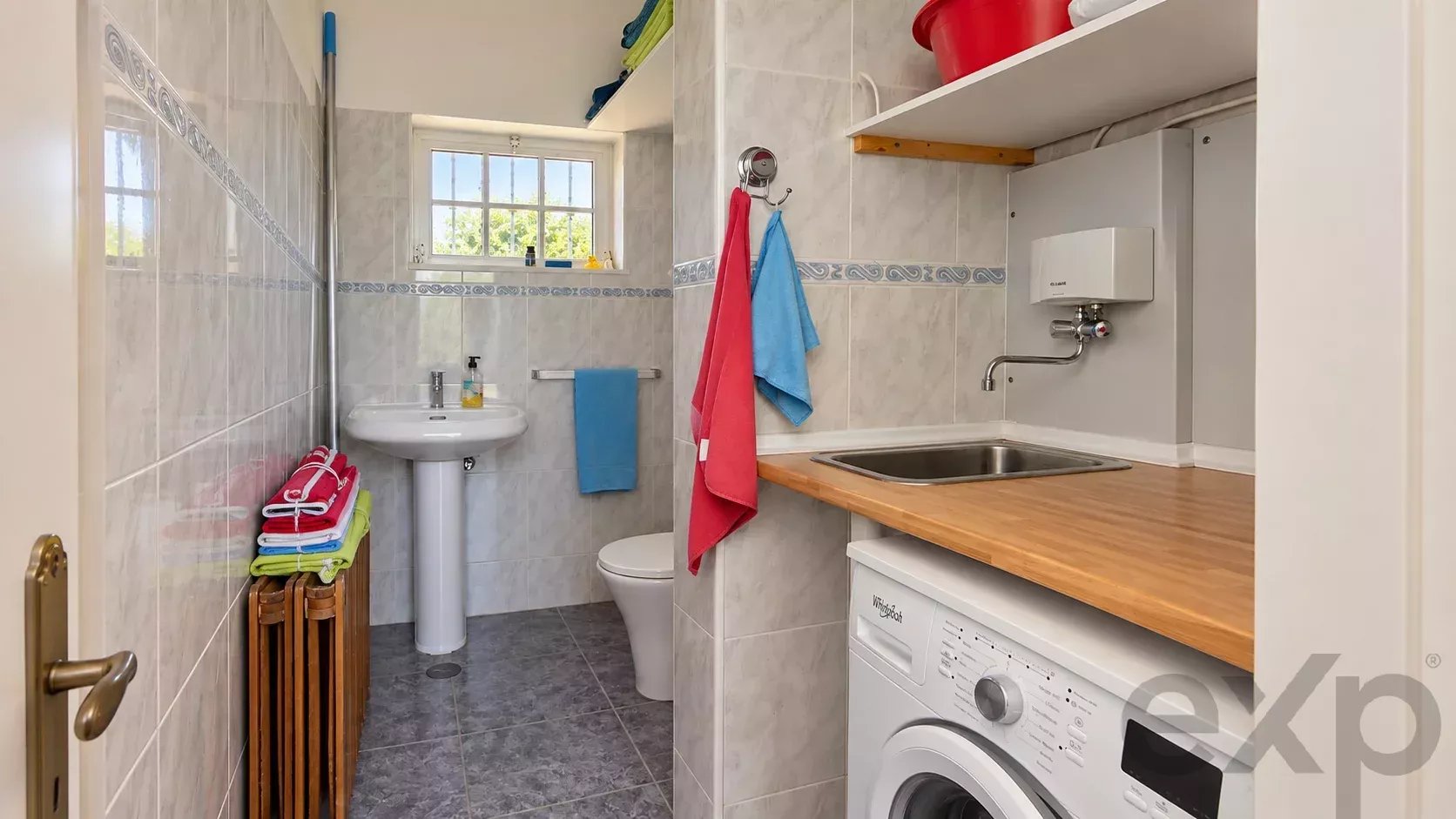 Moradia T4 com piscina em lote de 1.640 m² 87363110 image 27
