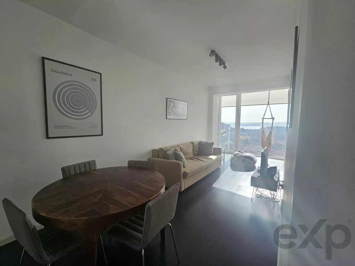 Apartamento à venda em São Vicente, 67 m²