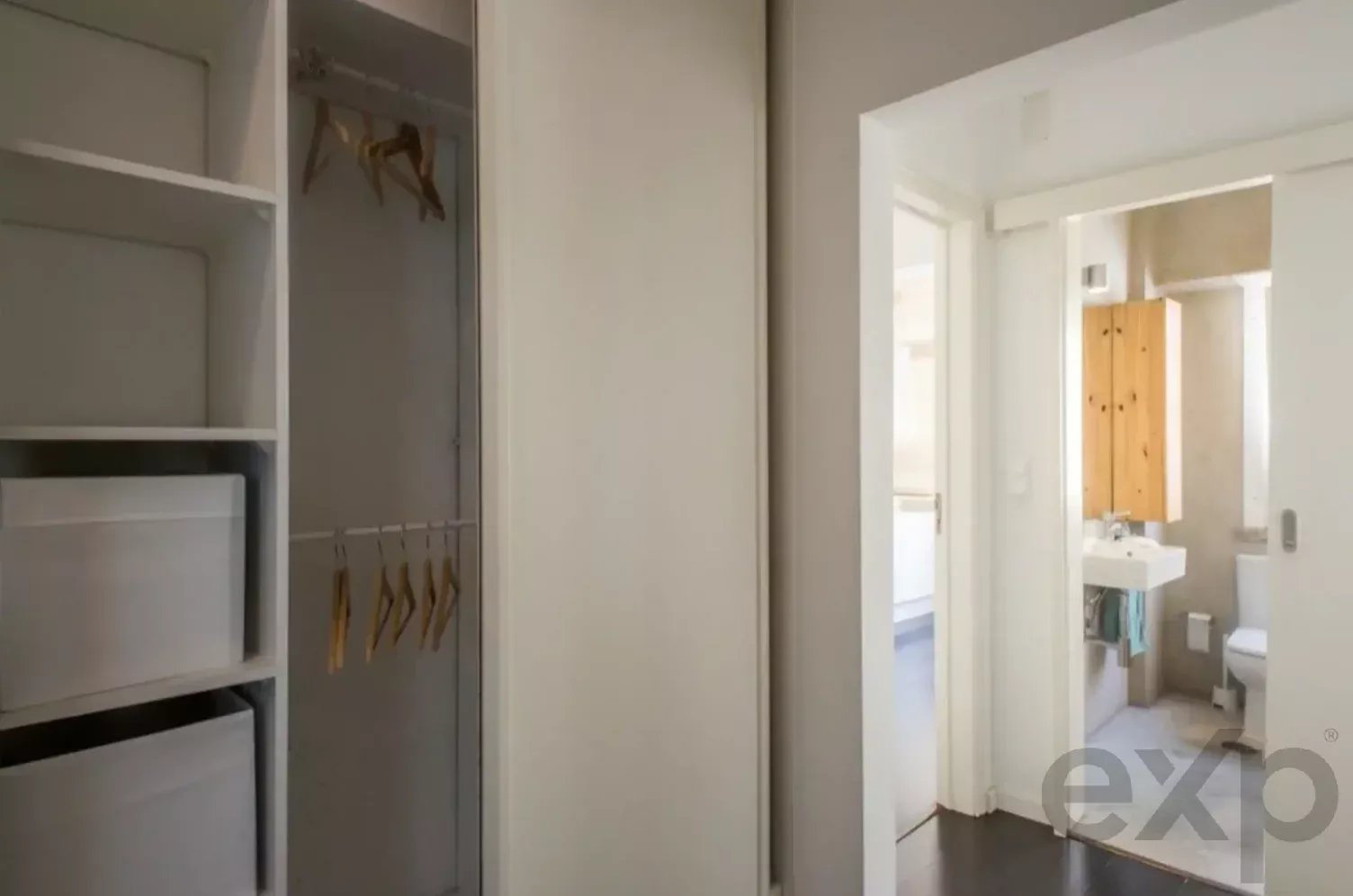 Excelente Apartamento T1+1 na Graça com vista rio 87391667 image 15