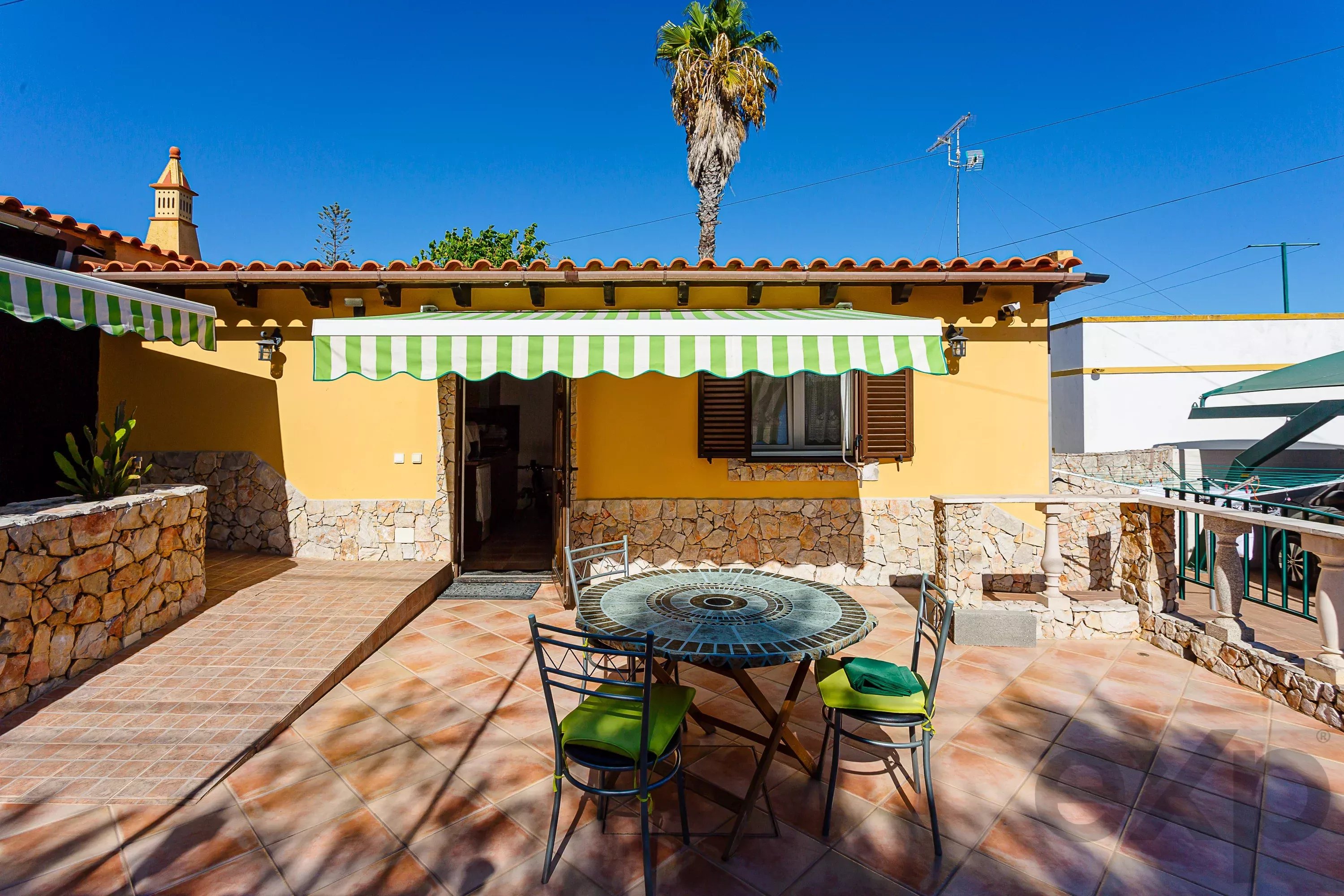 Moradia for sale in Luz de Tavira e Santo Estêvão, Arroteia, Cx. Postal 593-E, 8800-102 Luz de Tavira e Santo Estêvão, 115 m²
