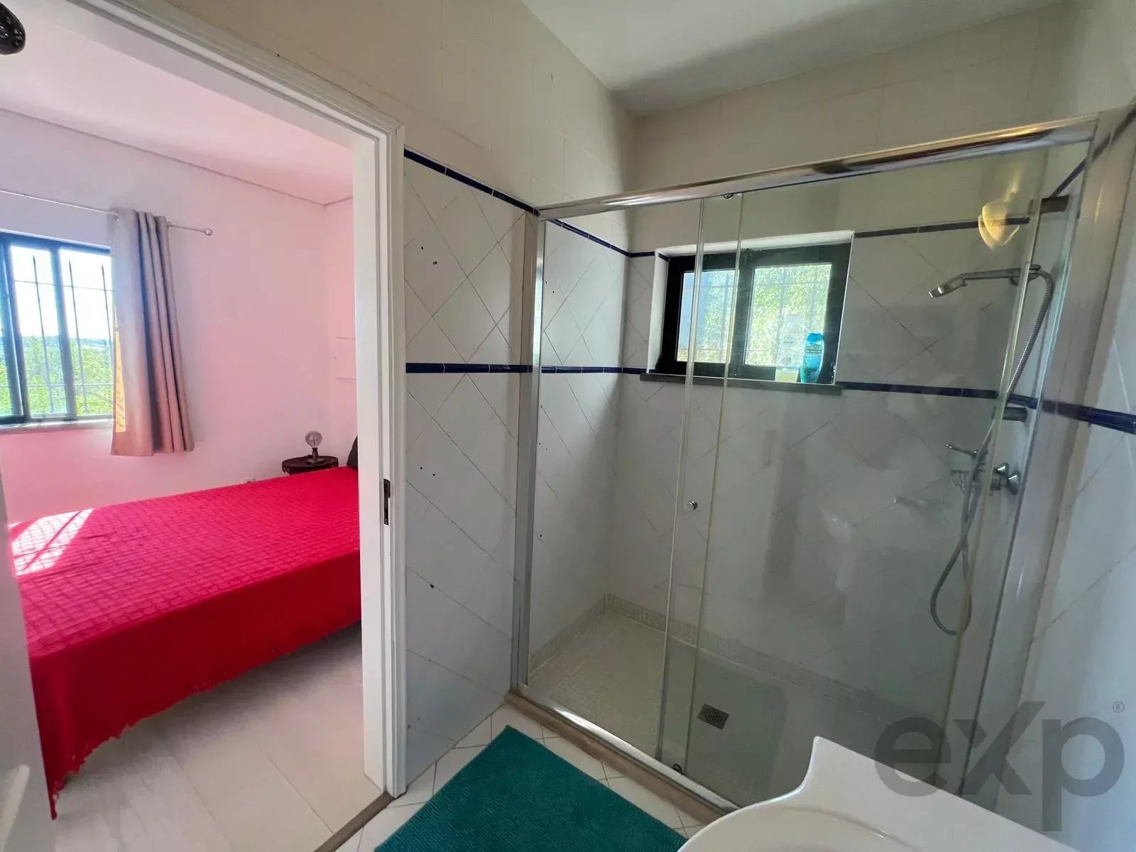 Vila elevada no Algarve com vistas incríveis para o mar, piscina e eficiência energética excepcional 87403527 image 41