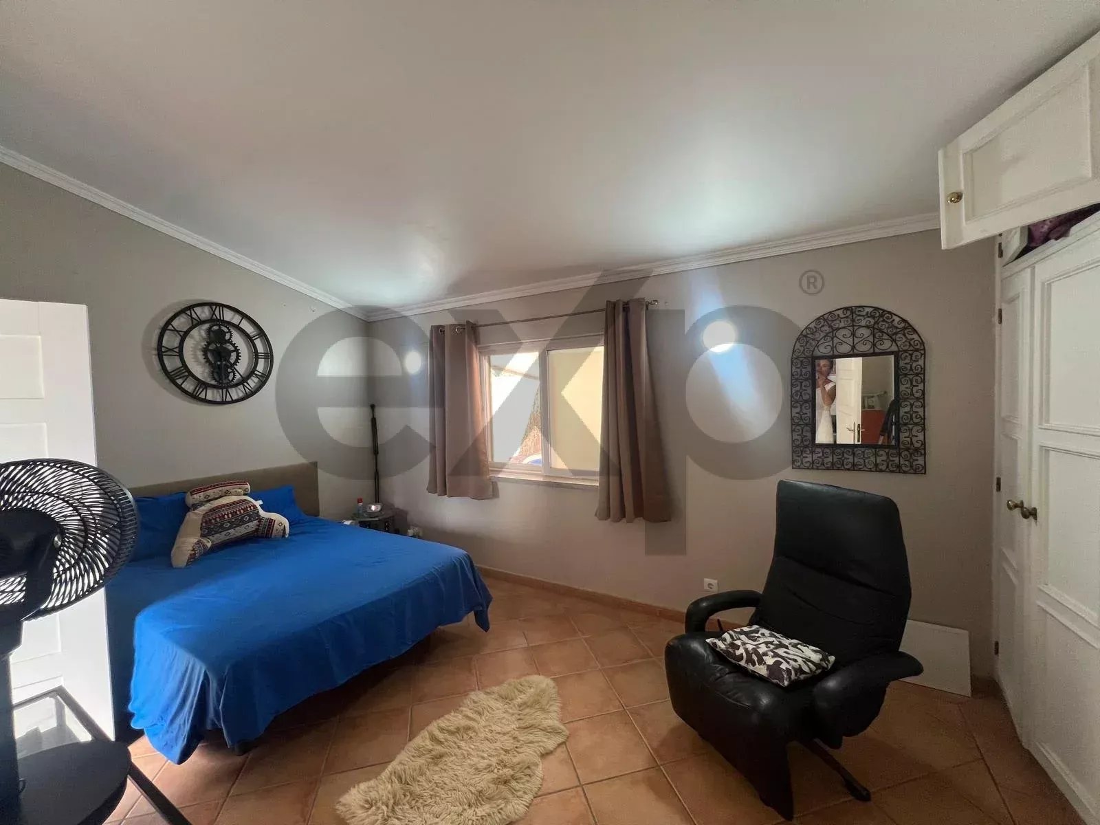 Vila elevada no Algarve com vistas incríveis para o mar, piscina e eficiência energética excepcional 87403527 image 20