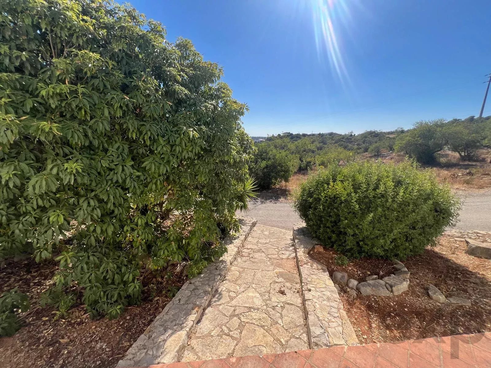 Vila elevada no Algarve com vistas incríveis para o mar, piscina e eficiência energética excepcional 87403527 image 30