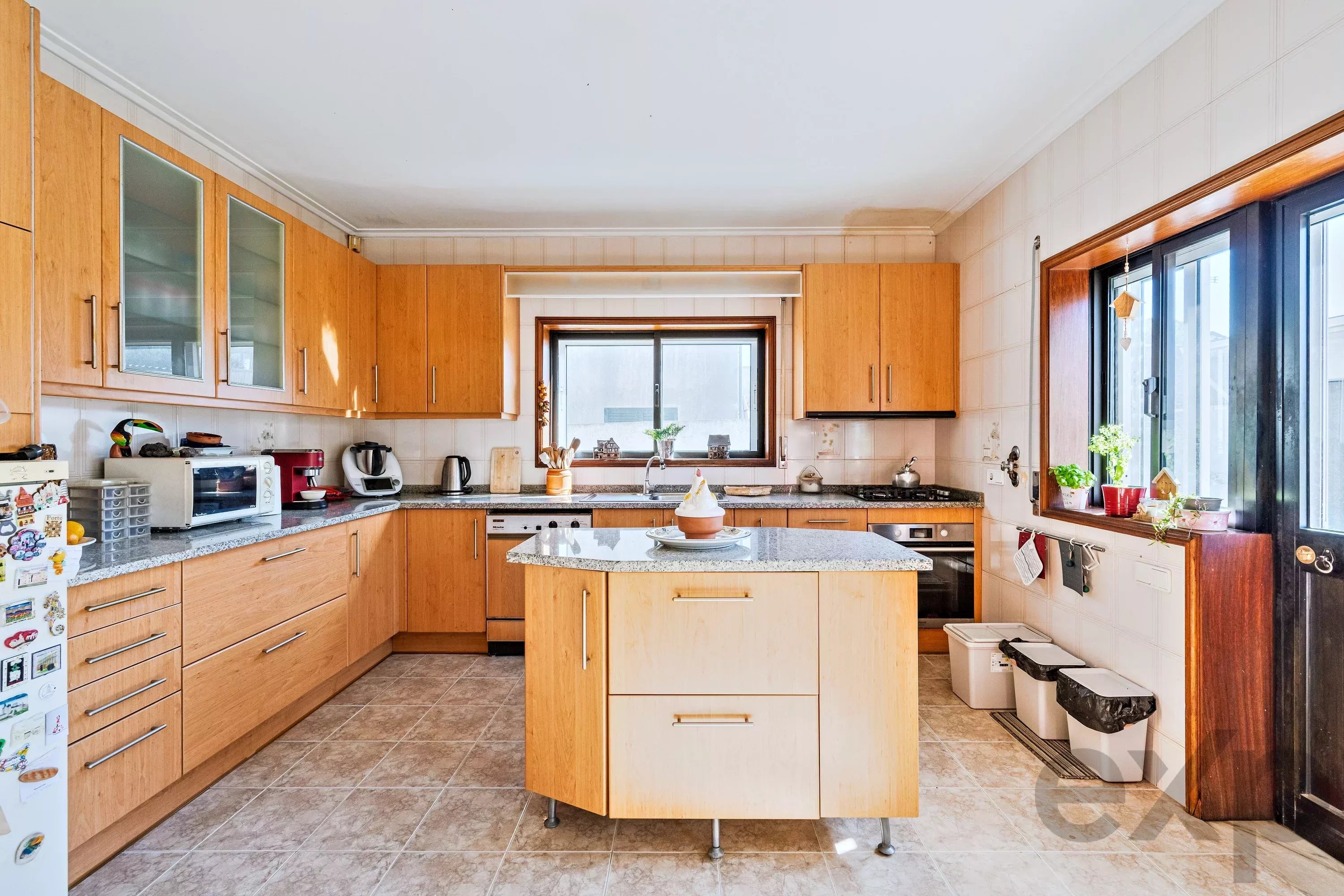 Residential House for sale in Vila Nova da Telha, 188 m²