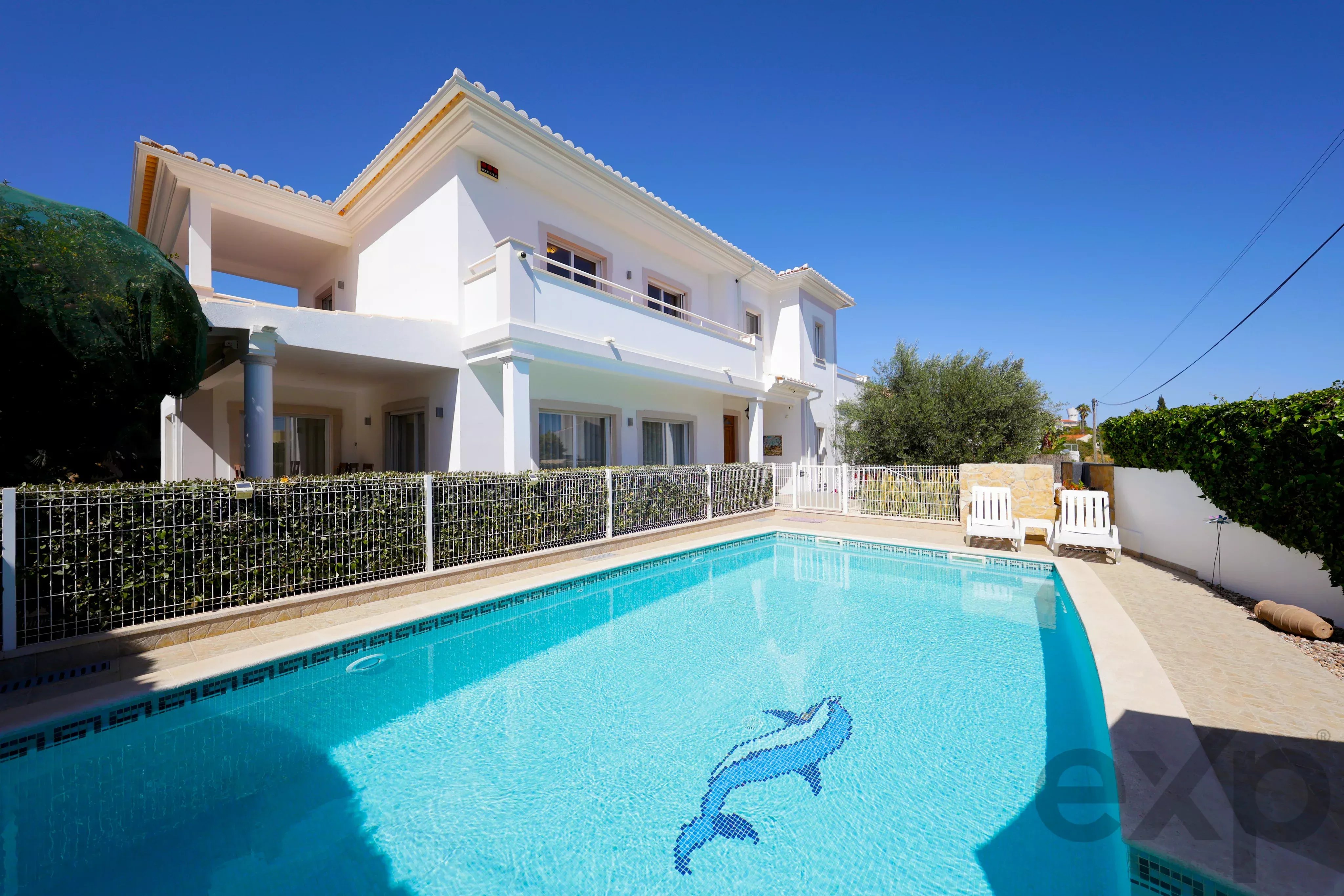 Residential House for sale in Portimão, 282 m²