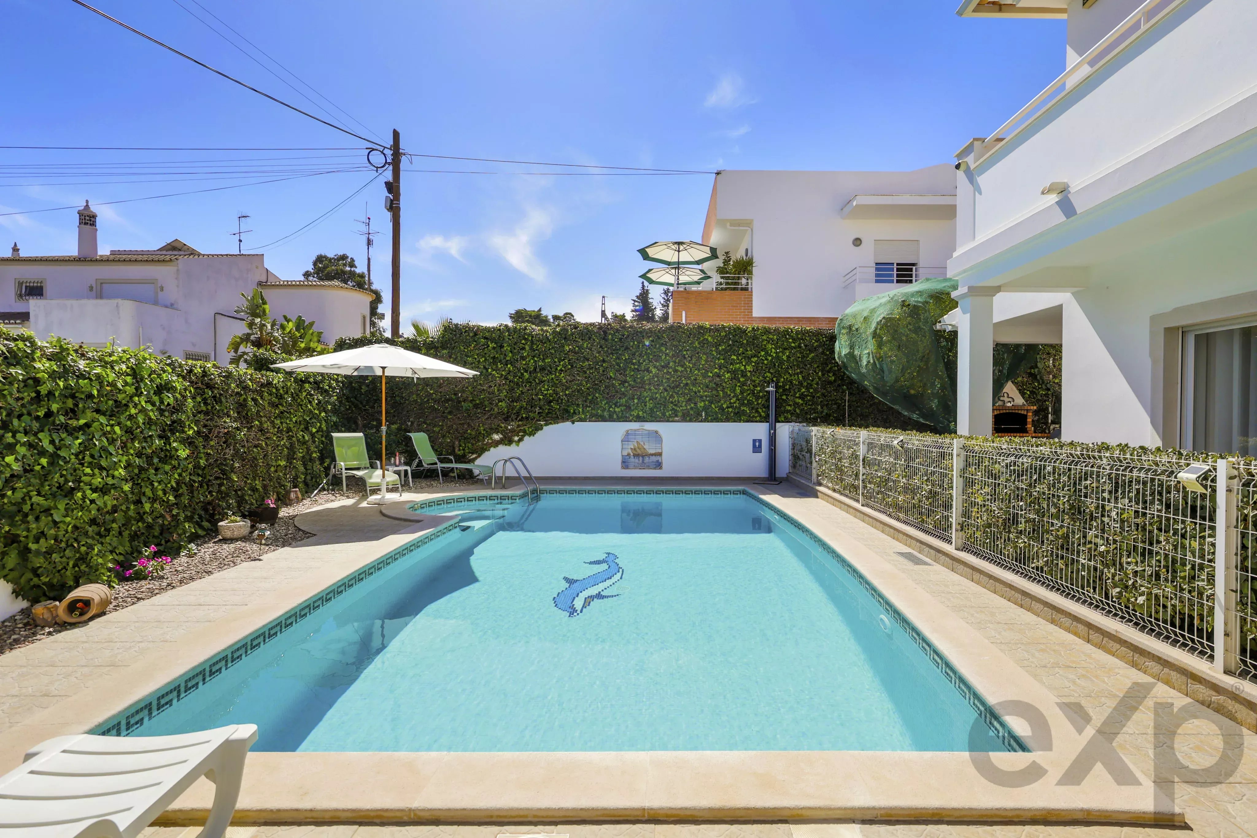Moradia isolada com piscina e garagem, a 5 minutos a pé da Praia do Vau – Portimão 87408928 image 7