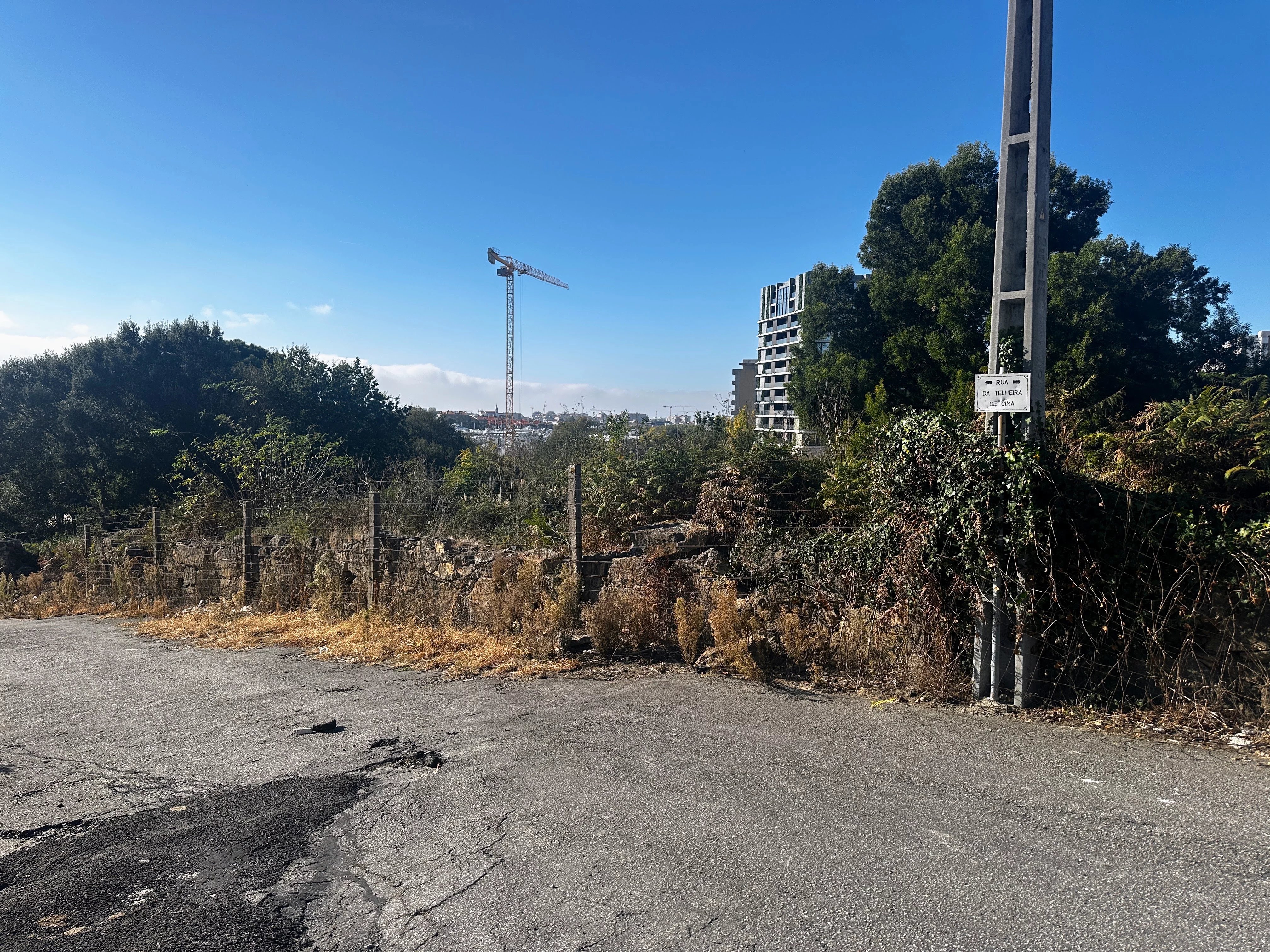 Land/Plot for sale in Vila Nova De Gaia, 1030 m²
