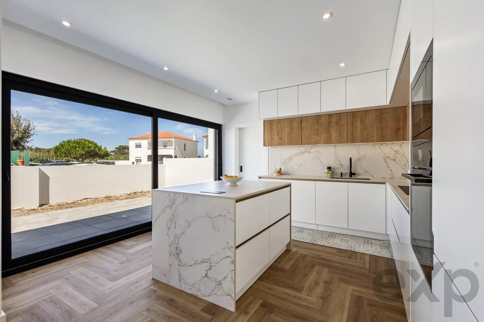 Excelente Moradia perto da praia 87423022 image 10
