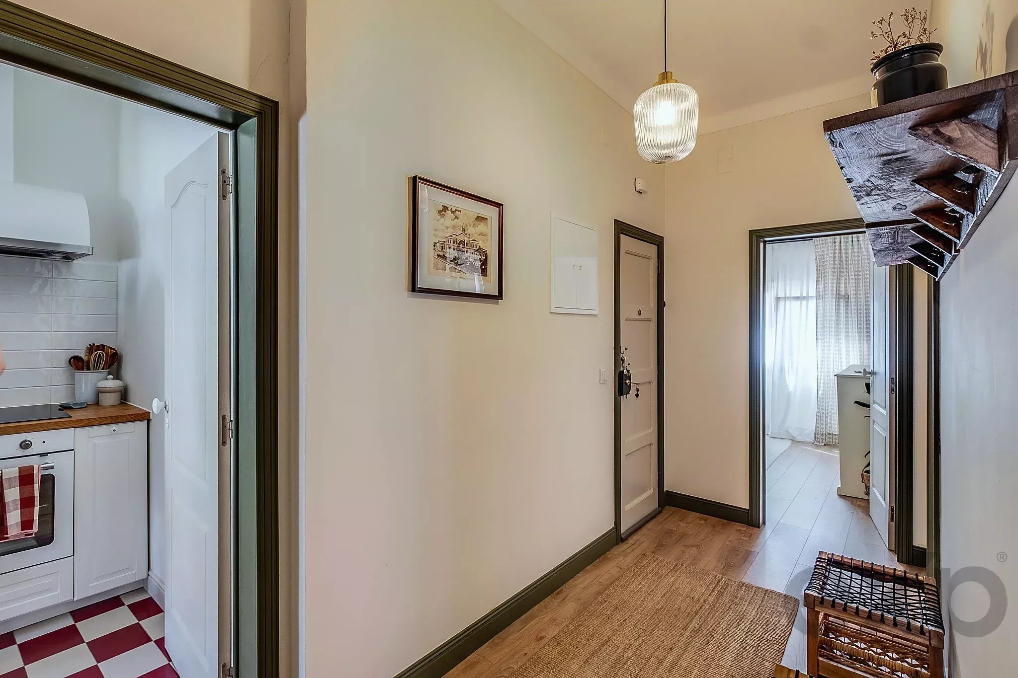 T2 remodelado, luminoso e cheio de personalidade em Almada 87423197 image 20