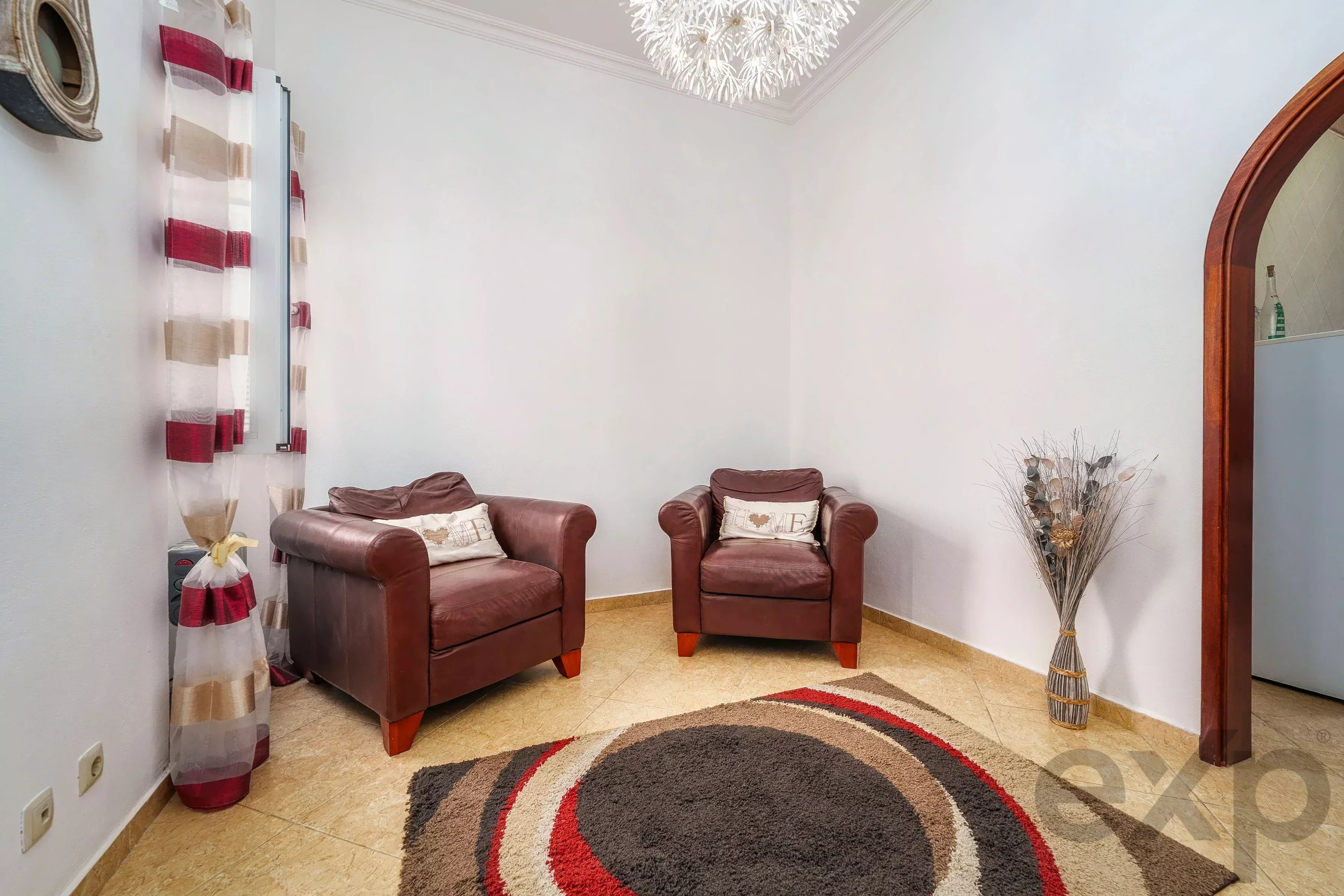 Moradia T1+1 com amplo terraço no coração da Baixa de Olhão 87429780 image 5