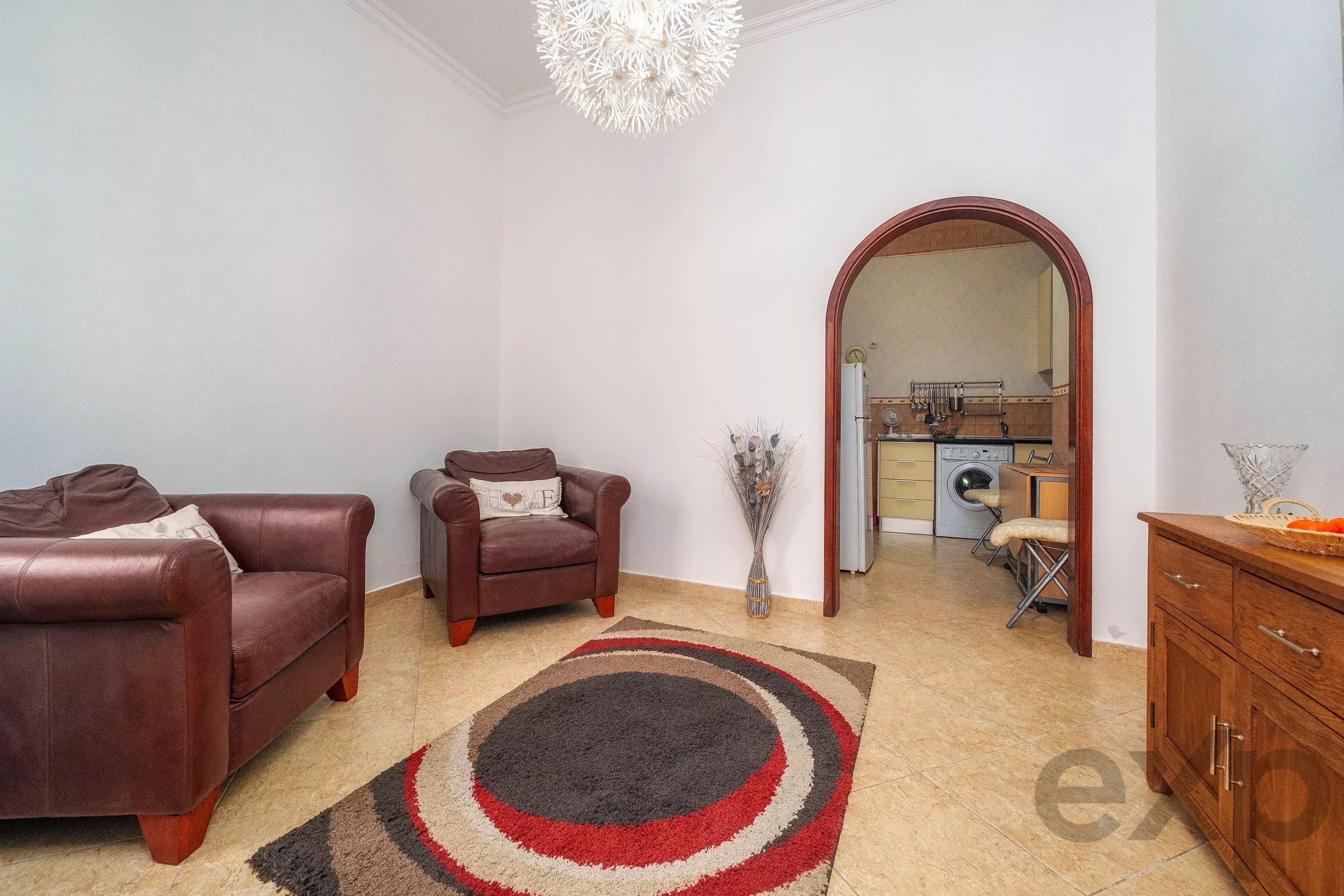 Moradia T1+1 com amplo terraço no coração da Baixa de Olhão 87429780 image 4