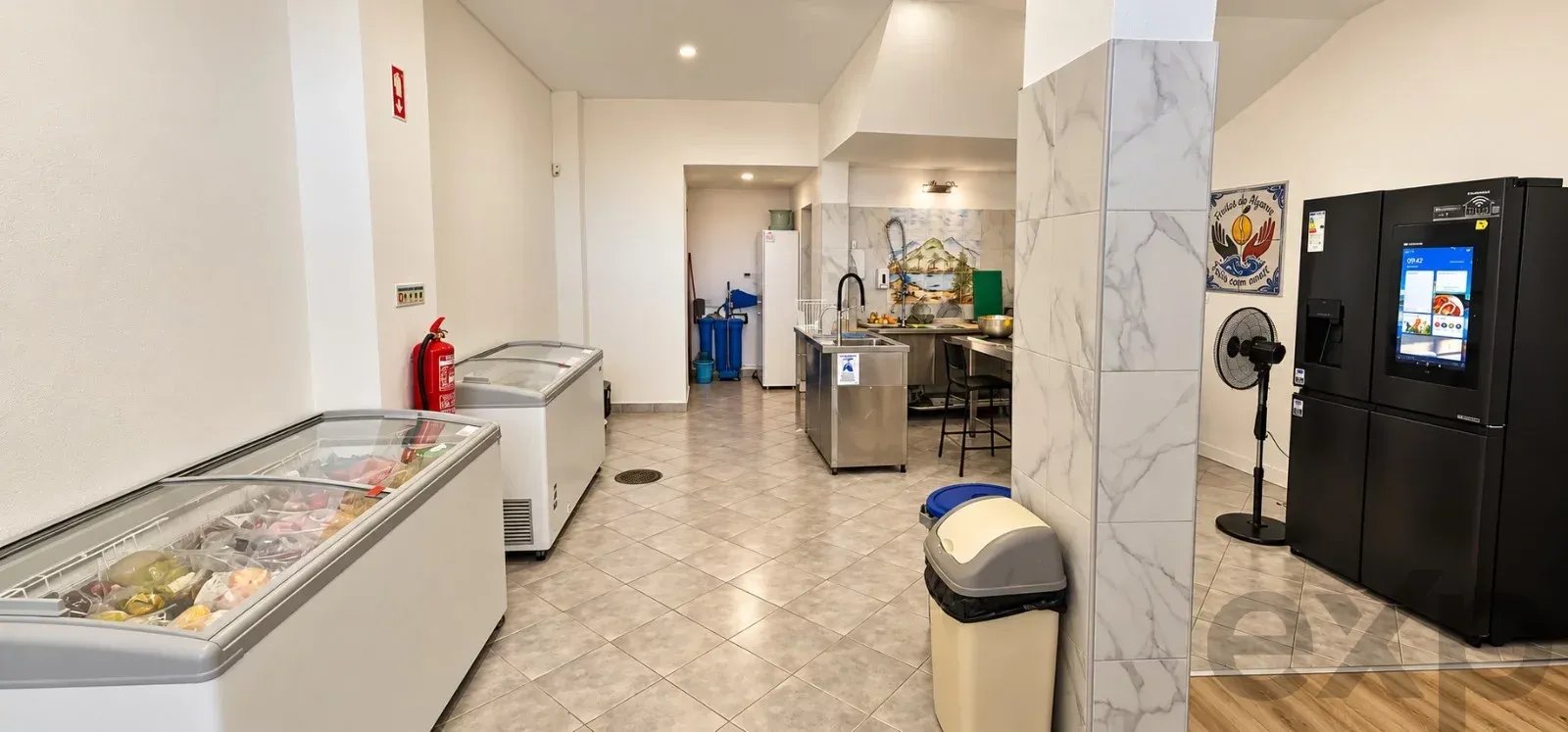 Loja de comércio à venda em Olhão, 102 m²