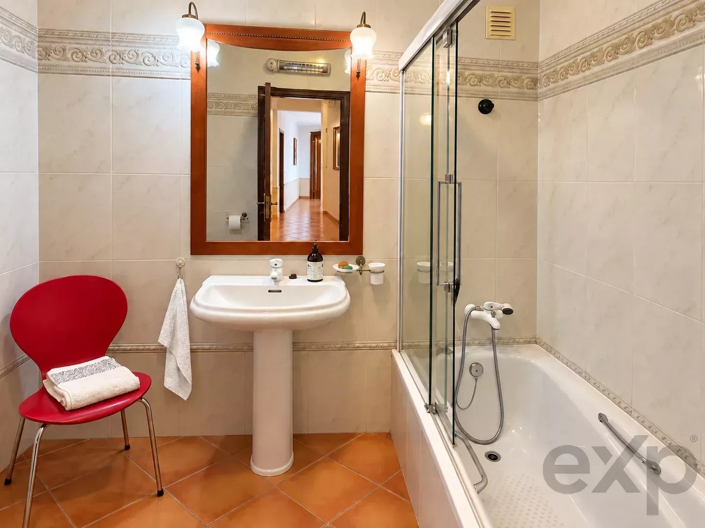 Moradia T4 – Charme e terraços com vista para a Ria Formosa 87433033 image 14