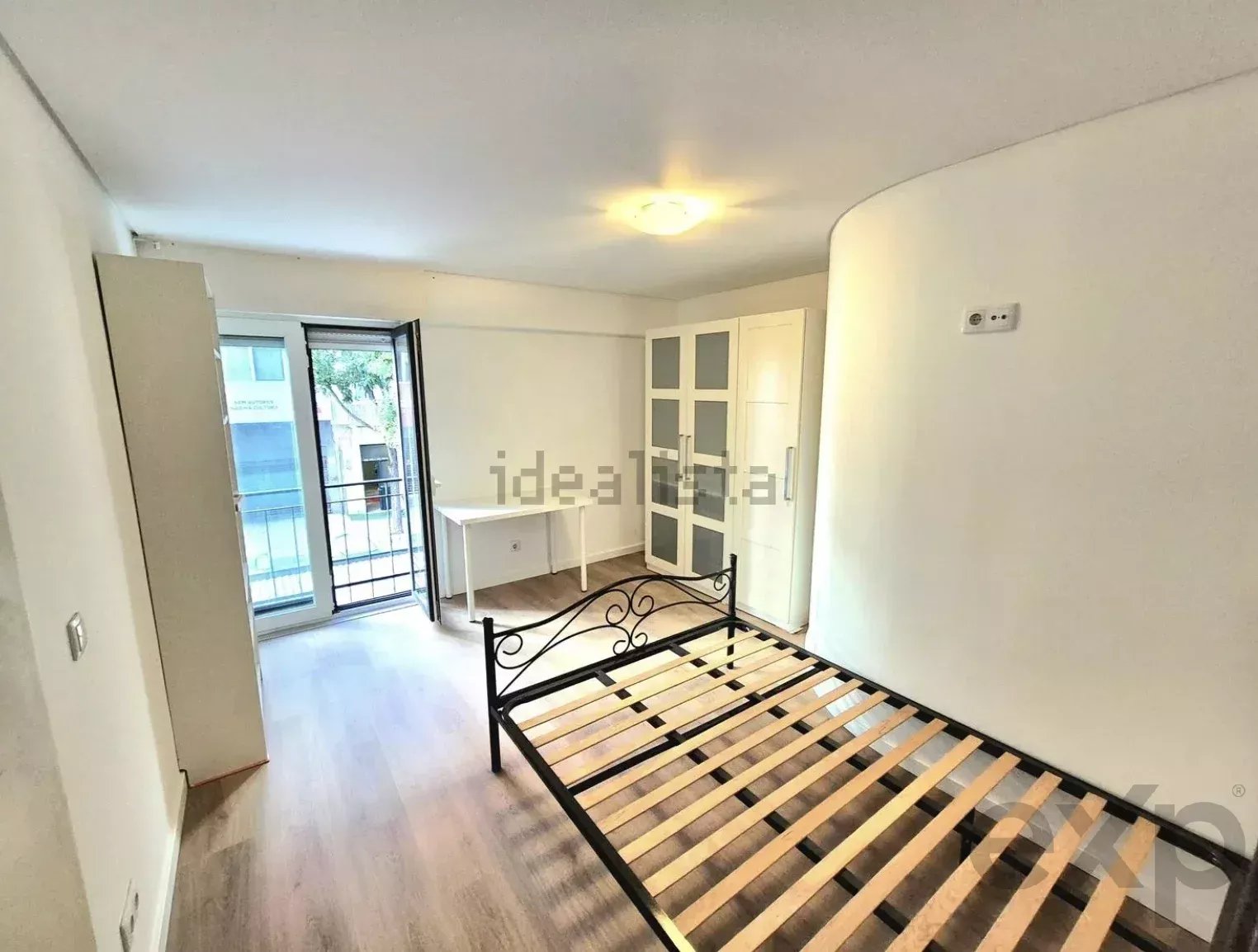 Apartamento for rent in Arroios, 120 m²